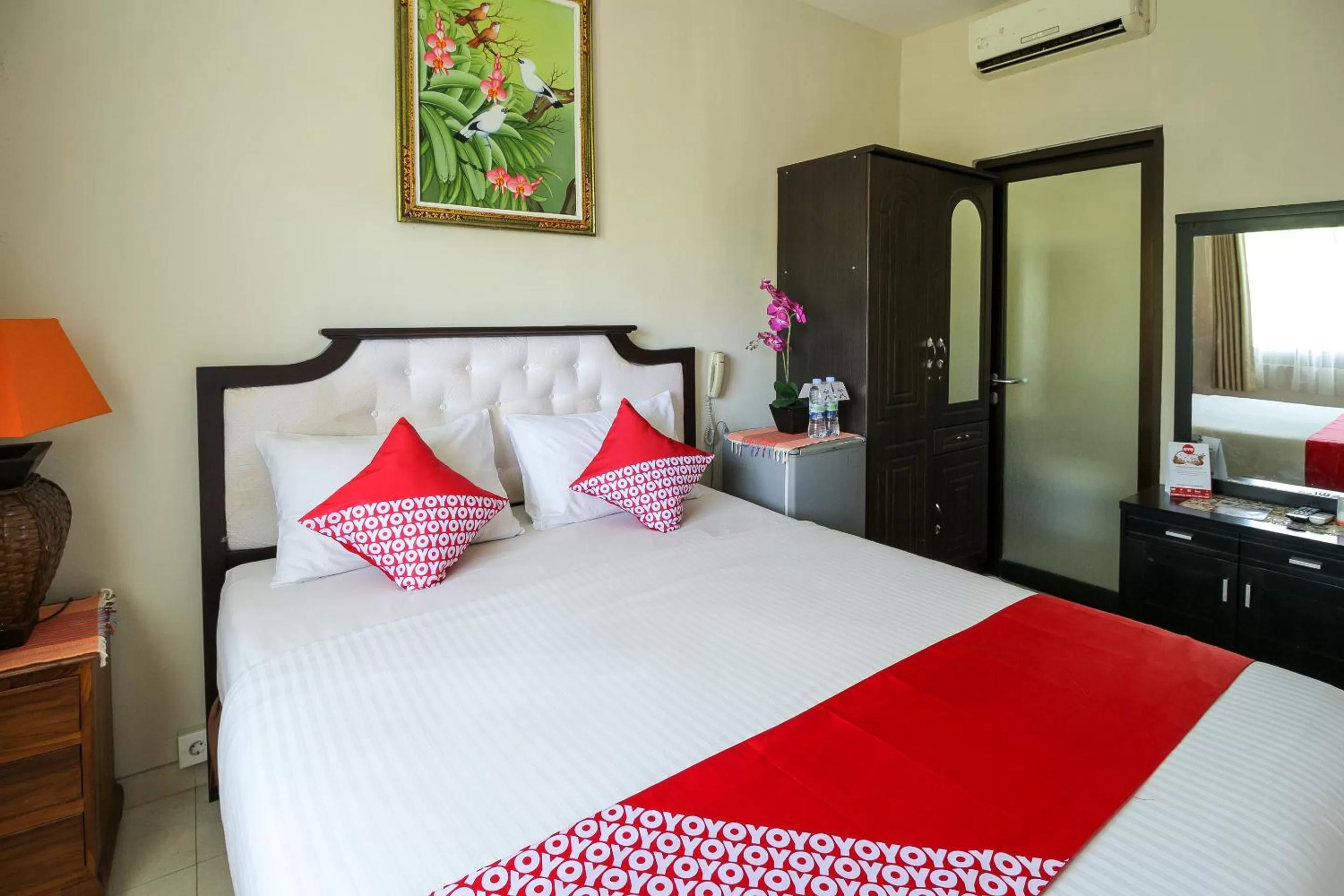 Bedroom, Bed in OYO 734 Tuban Torres Accomodation