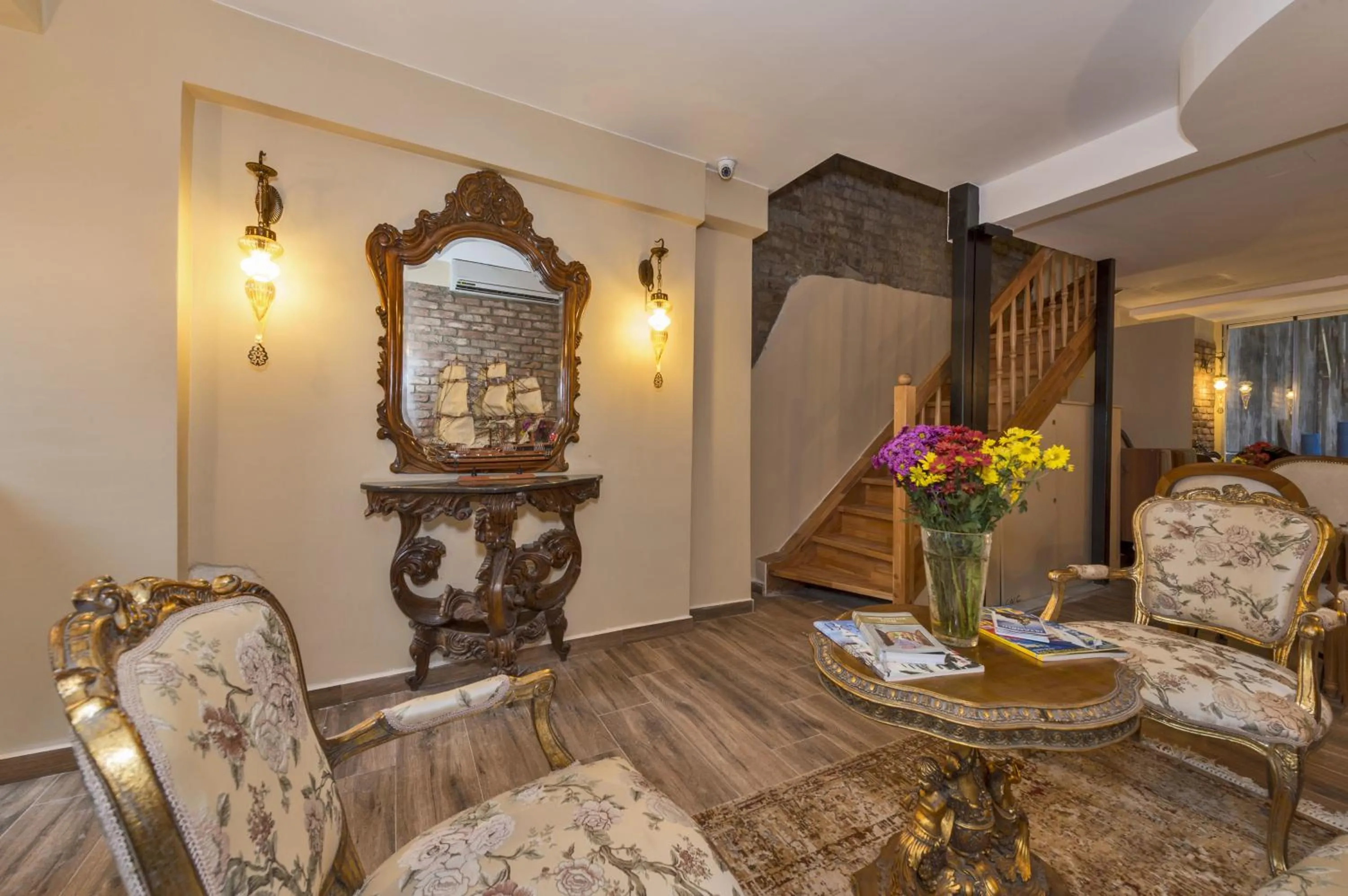 Lounge or bar in By Murat Royal Hotel Galata