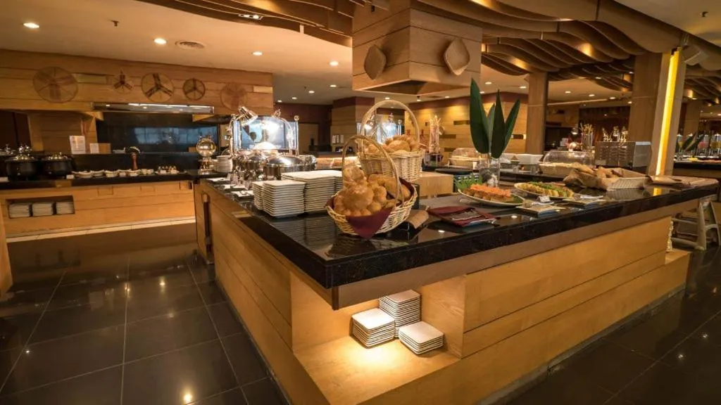 Breakfast in The Klagan Regency 1Borneo