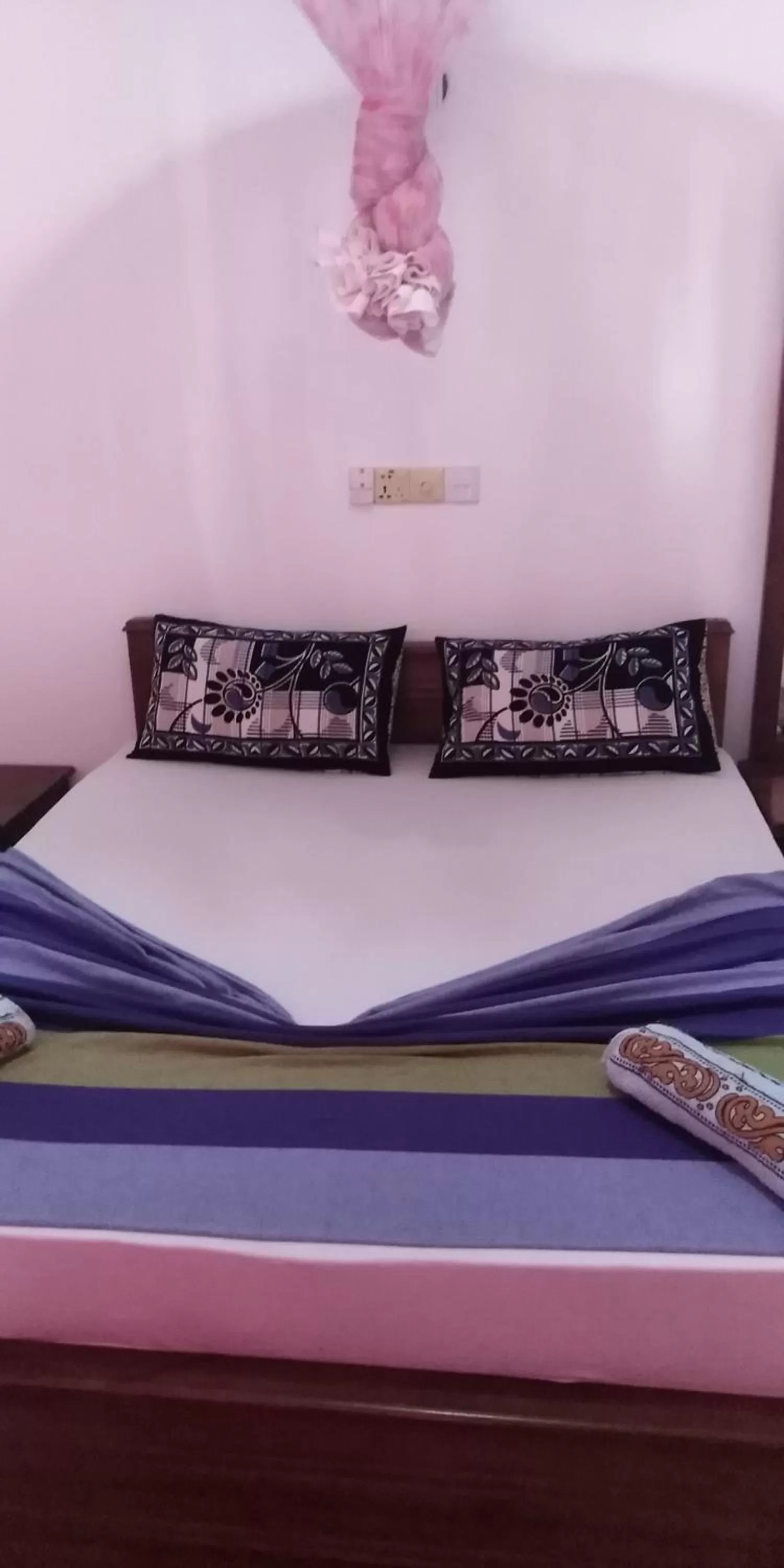 Bed in Pearl Resort Mirissa