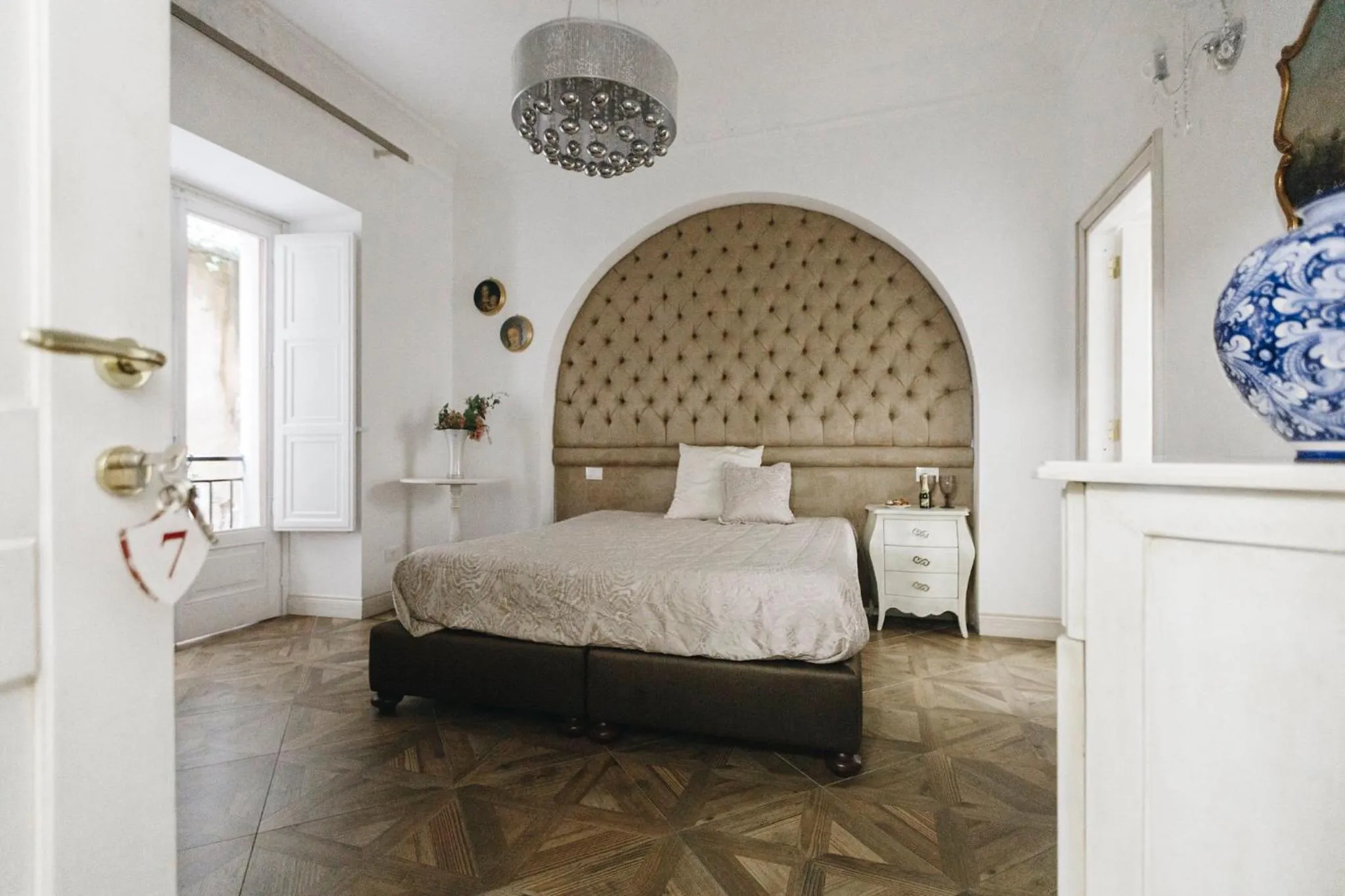 Photo of the whole room, Bed in B&B Palazzo del Teatro