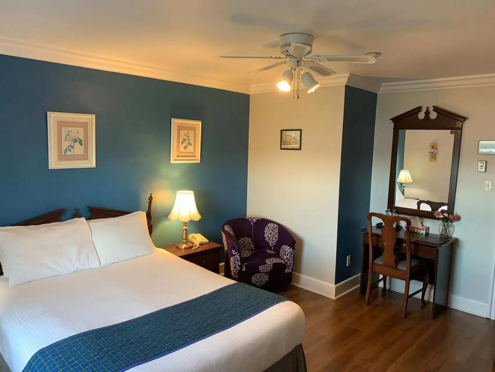 Bed in Braeside Country Inn