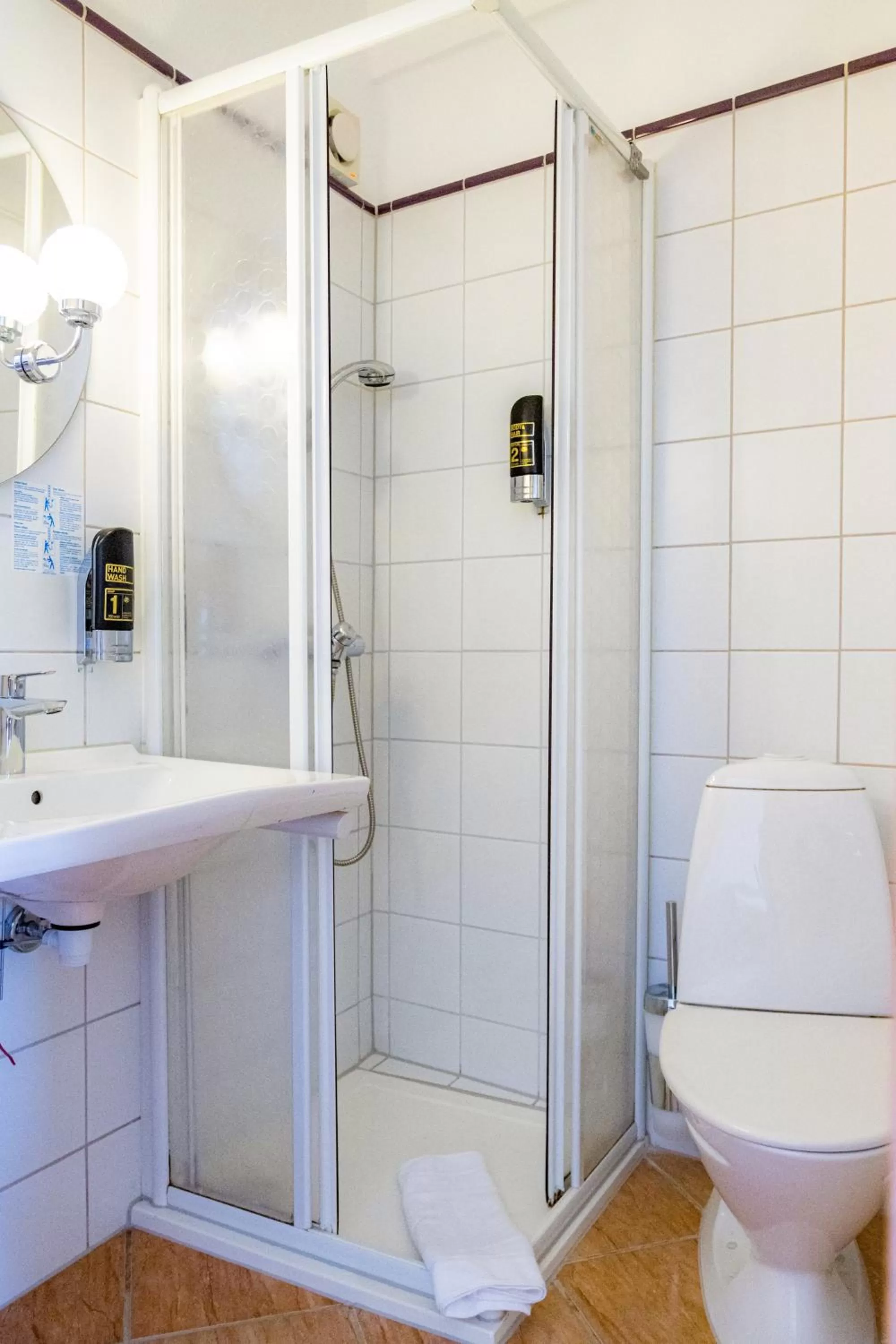 Bathroom in Hotel & Restaurant Brauner Hirsch Osterwieck