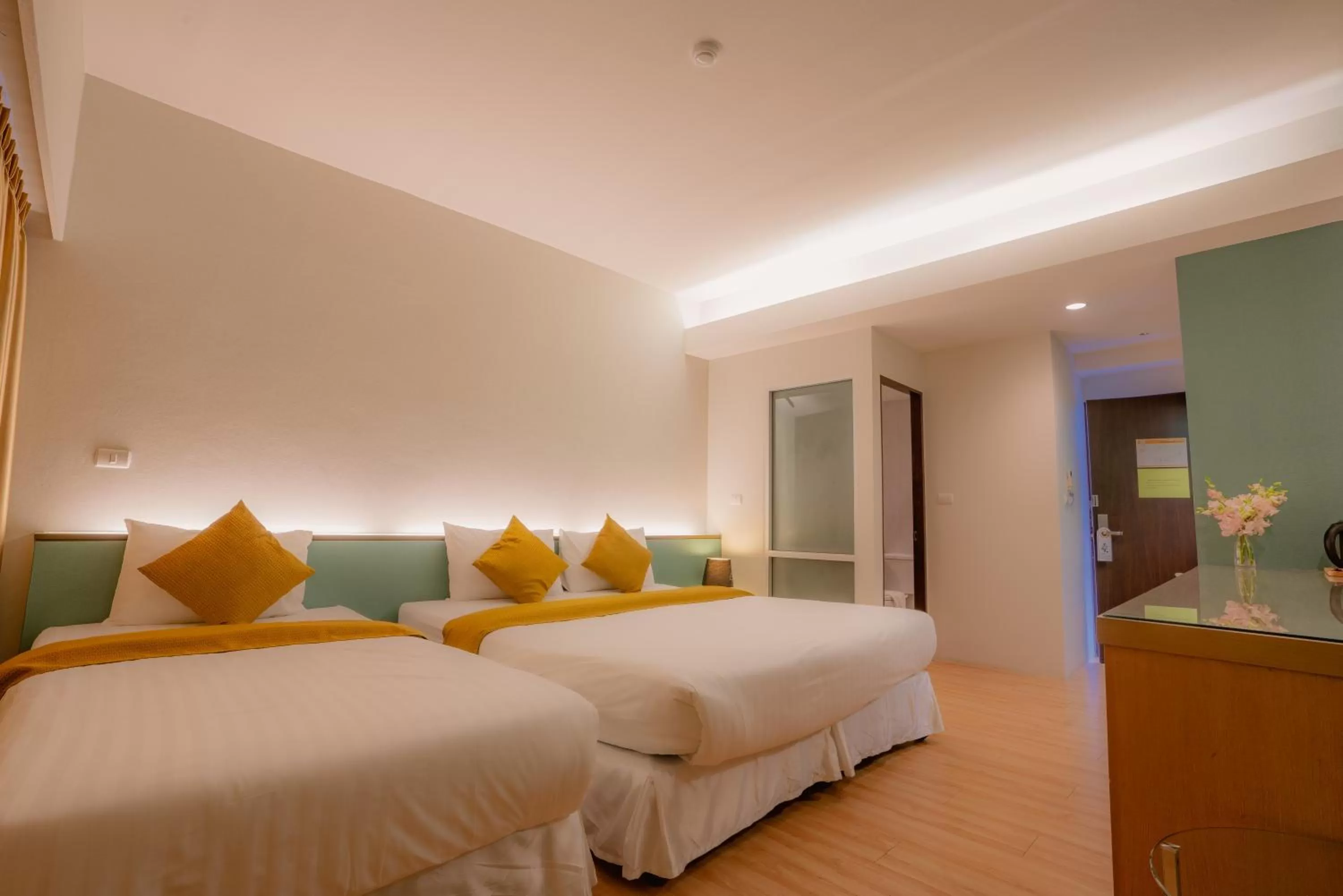 Bed in Peace Land Khaosan