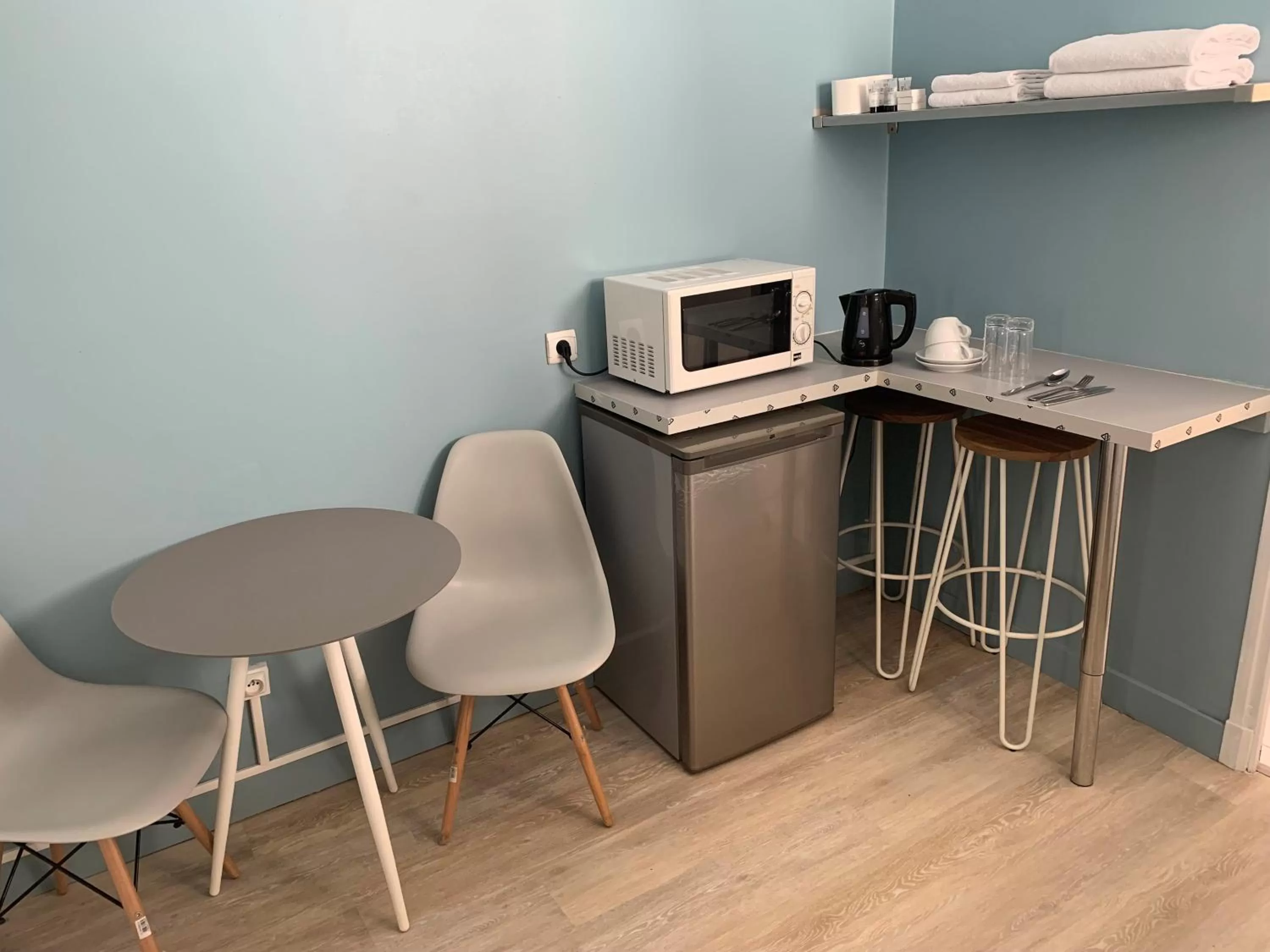 Kitchen or kitchenette in Hôtel Eiffel XV