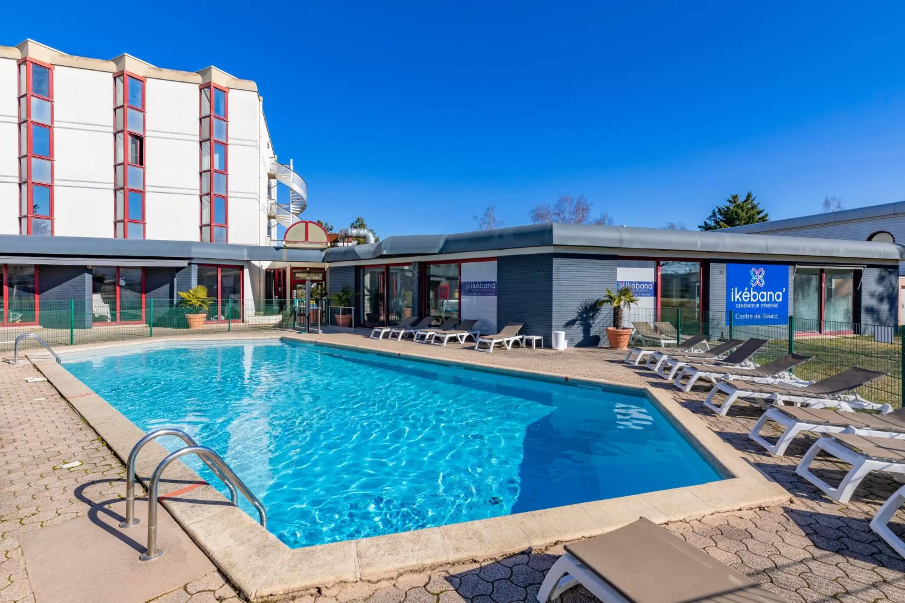 Property building in Mercure Lyon Est Villefontaine