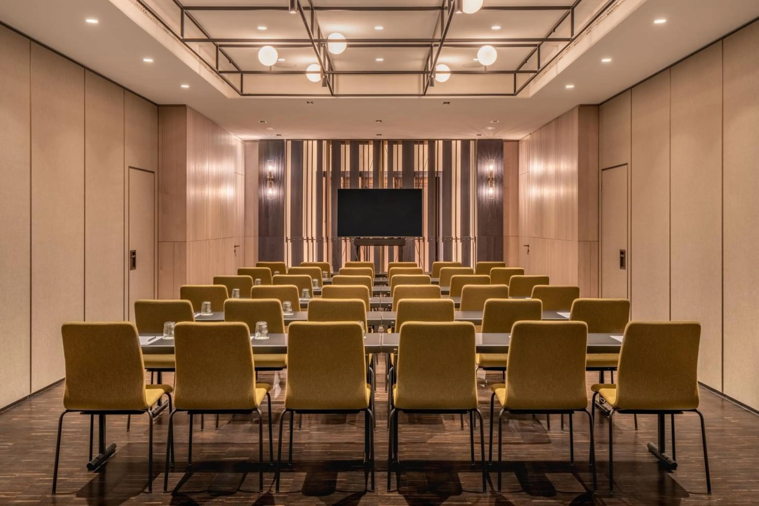 Meeting/conference room in Munich Marriott Hotel City West