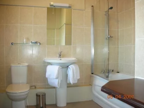 Bathroom in The White House Hotel