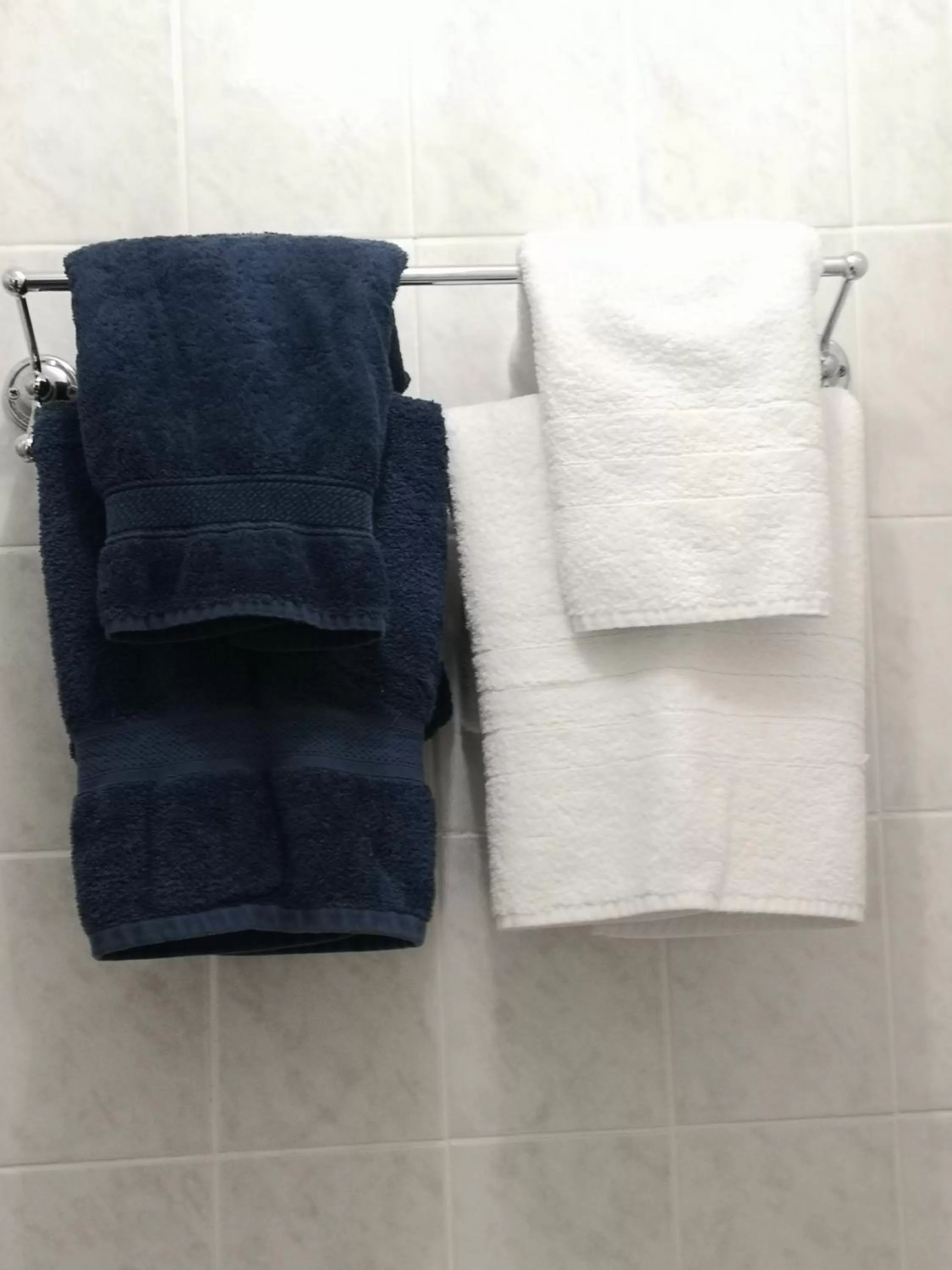 Bathroom in Arches B&B