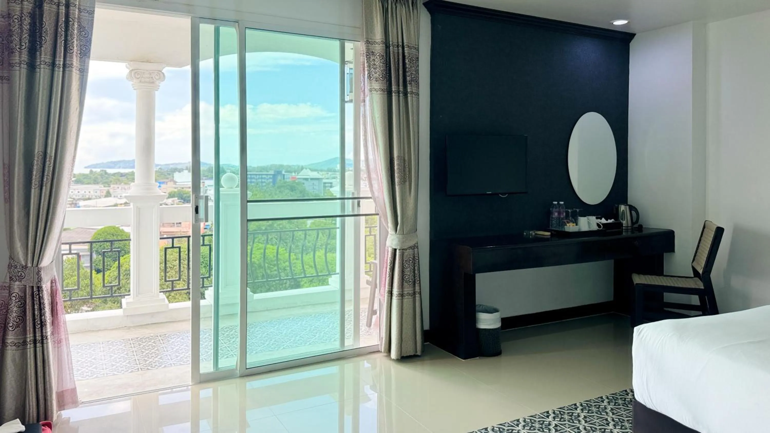 View (from property/room), Bed in Grand Supicha City Hotel