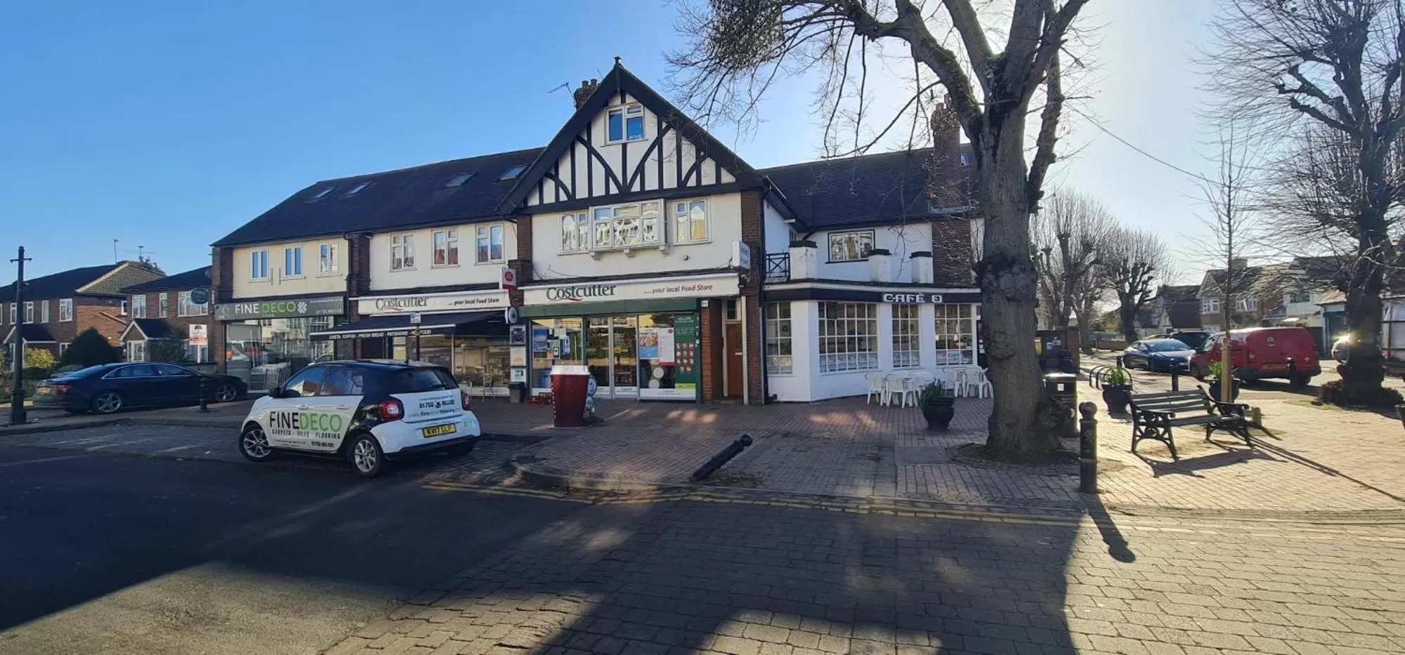 Property Building in 44a Bathurst Walk