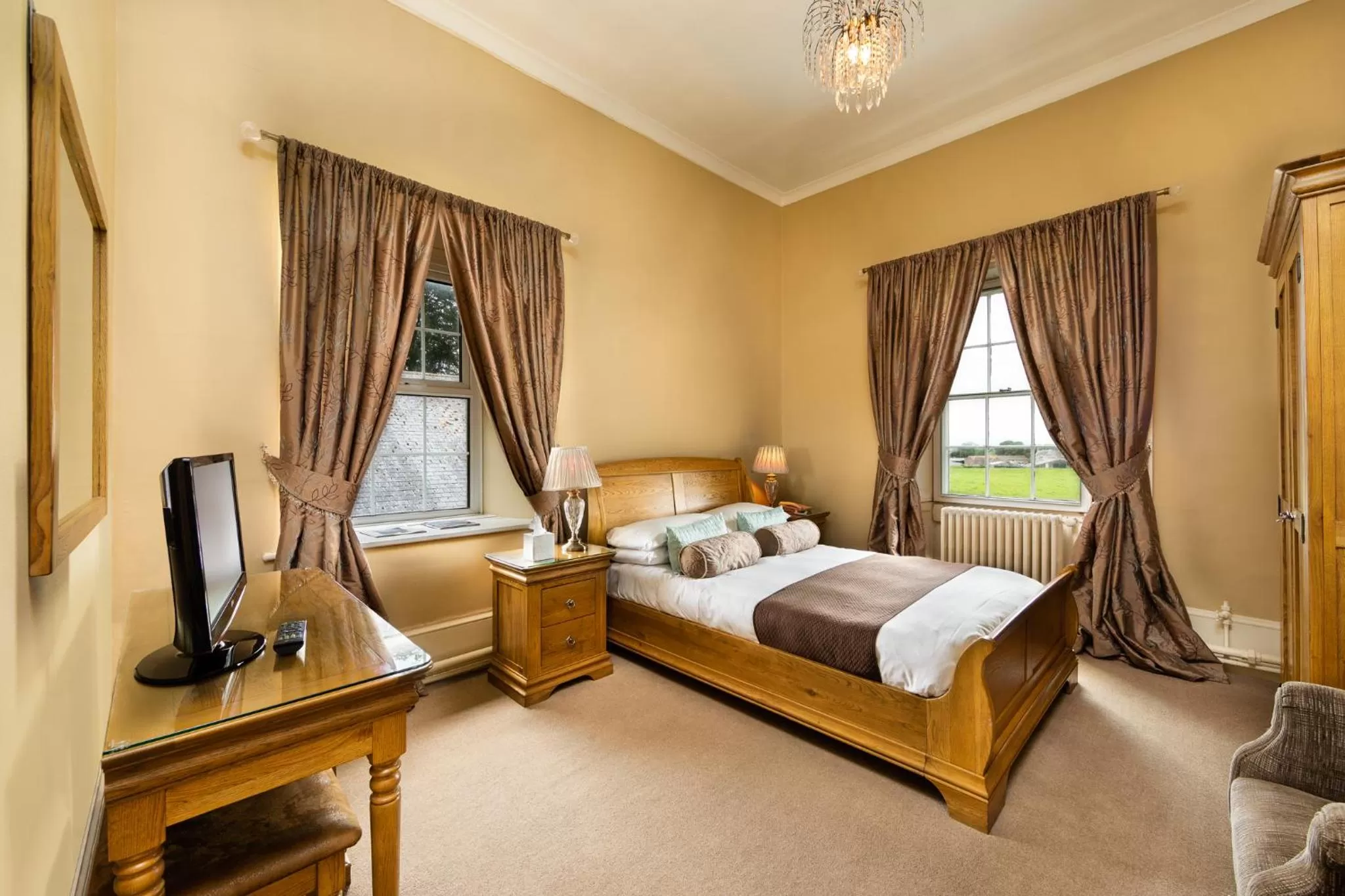 Bedroom, Bed in The Greenhill Hotel