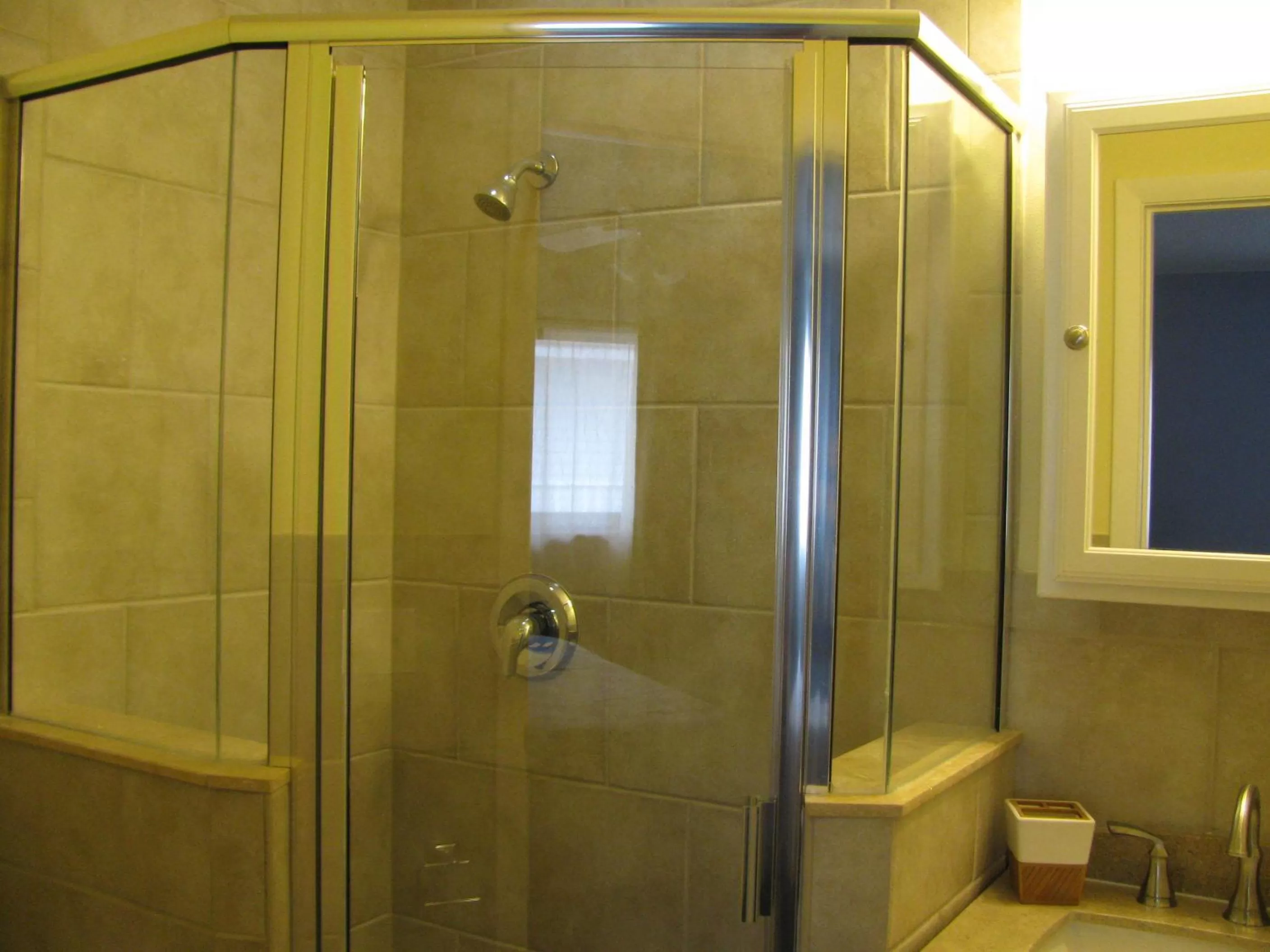 Bathroom in Queens Gate Resort