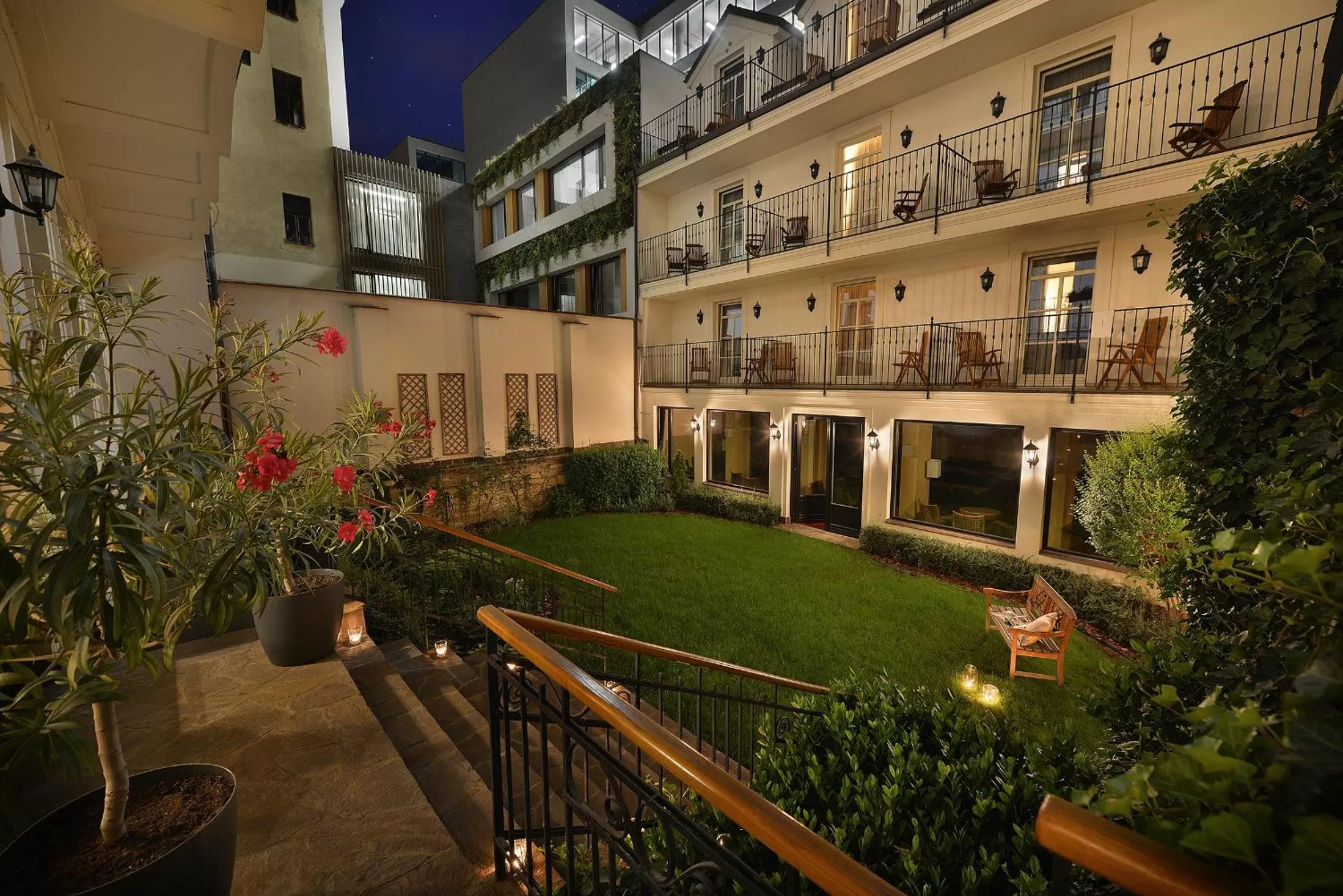 Garden in Hotel Angelis