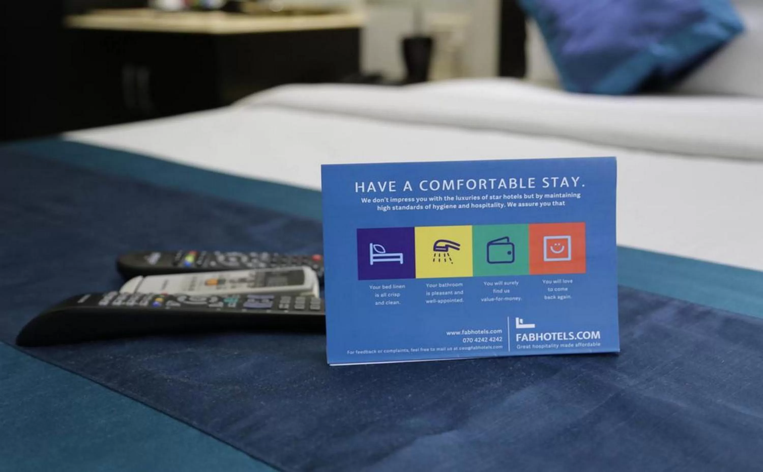 room service, Bed in FabExpress Golden Gate - Nr Hitech City