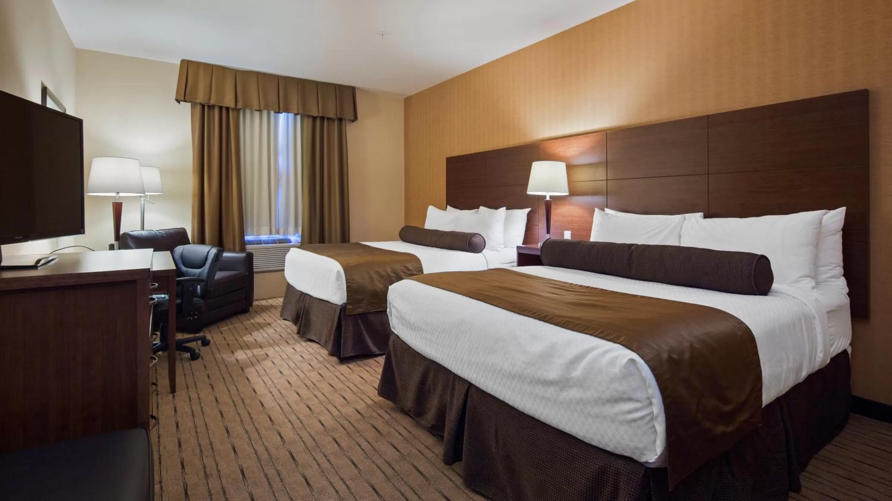 Bedroom, Bed in Best Western Plus, Bathurst Hotel & Suites