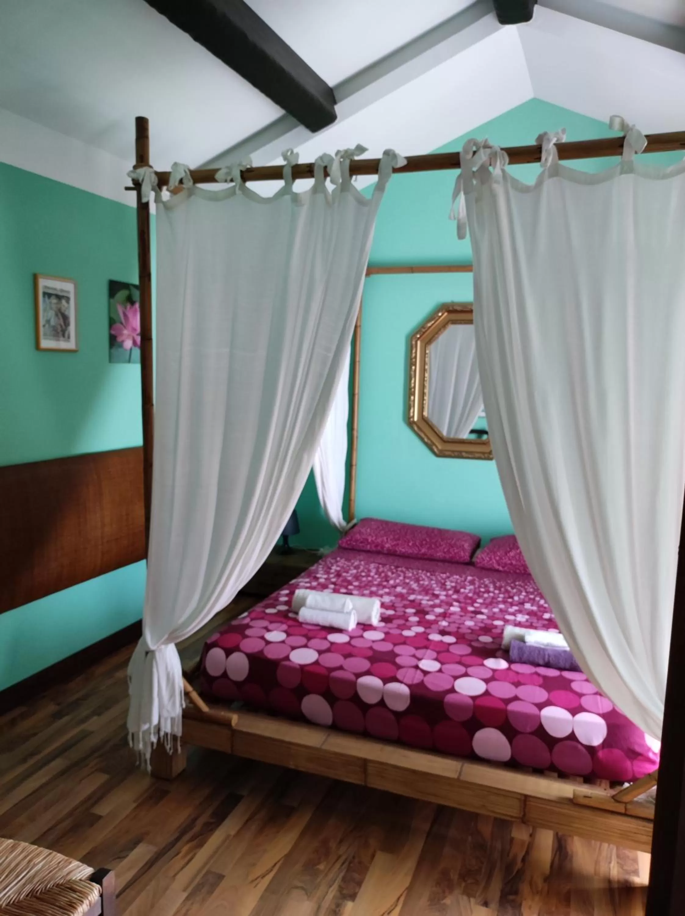 Bed in Borgo Lamurese