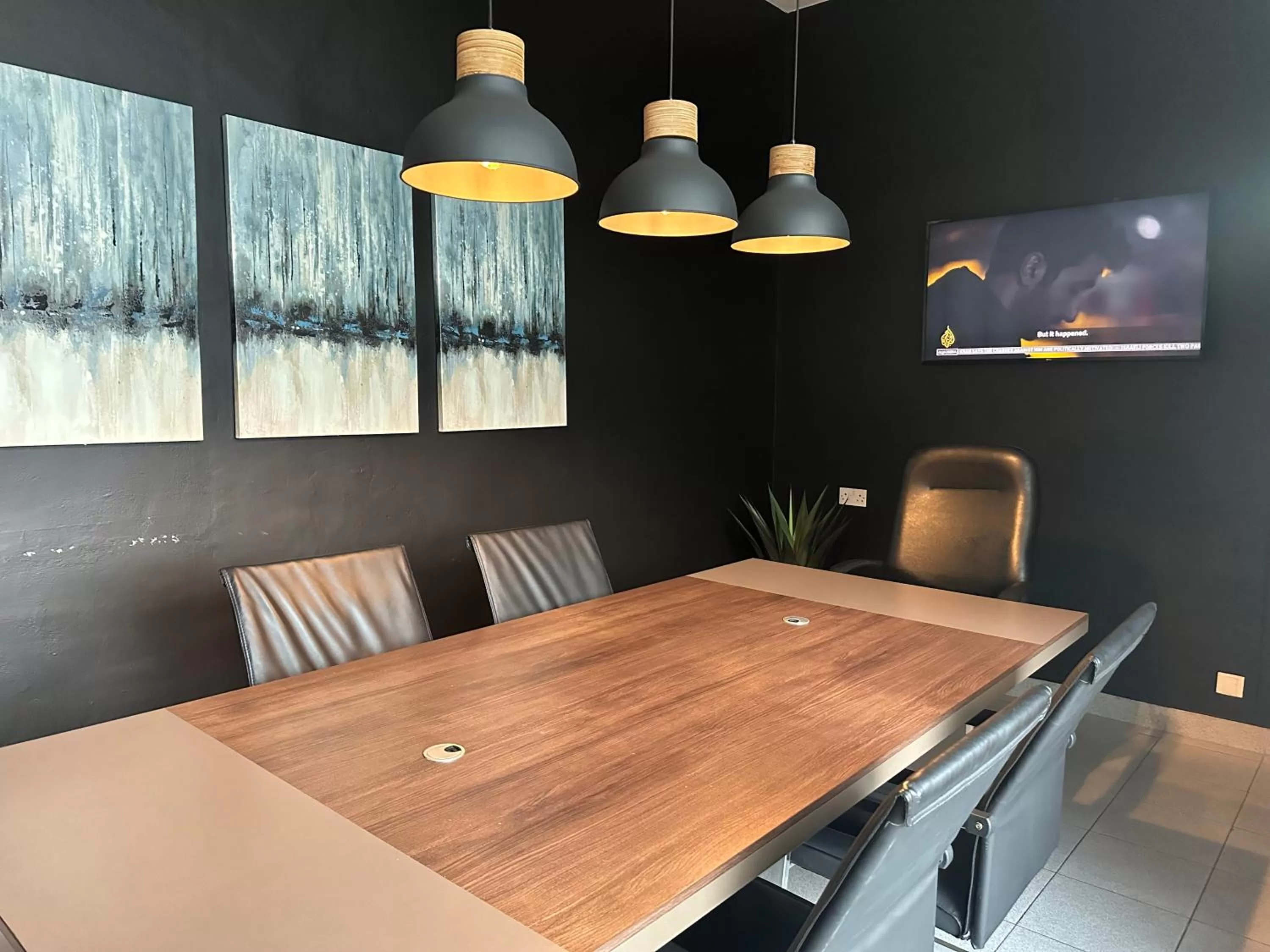 Meeting/conference room in N1 Hotel Samora Machel Harare