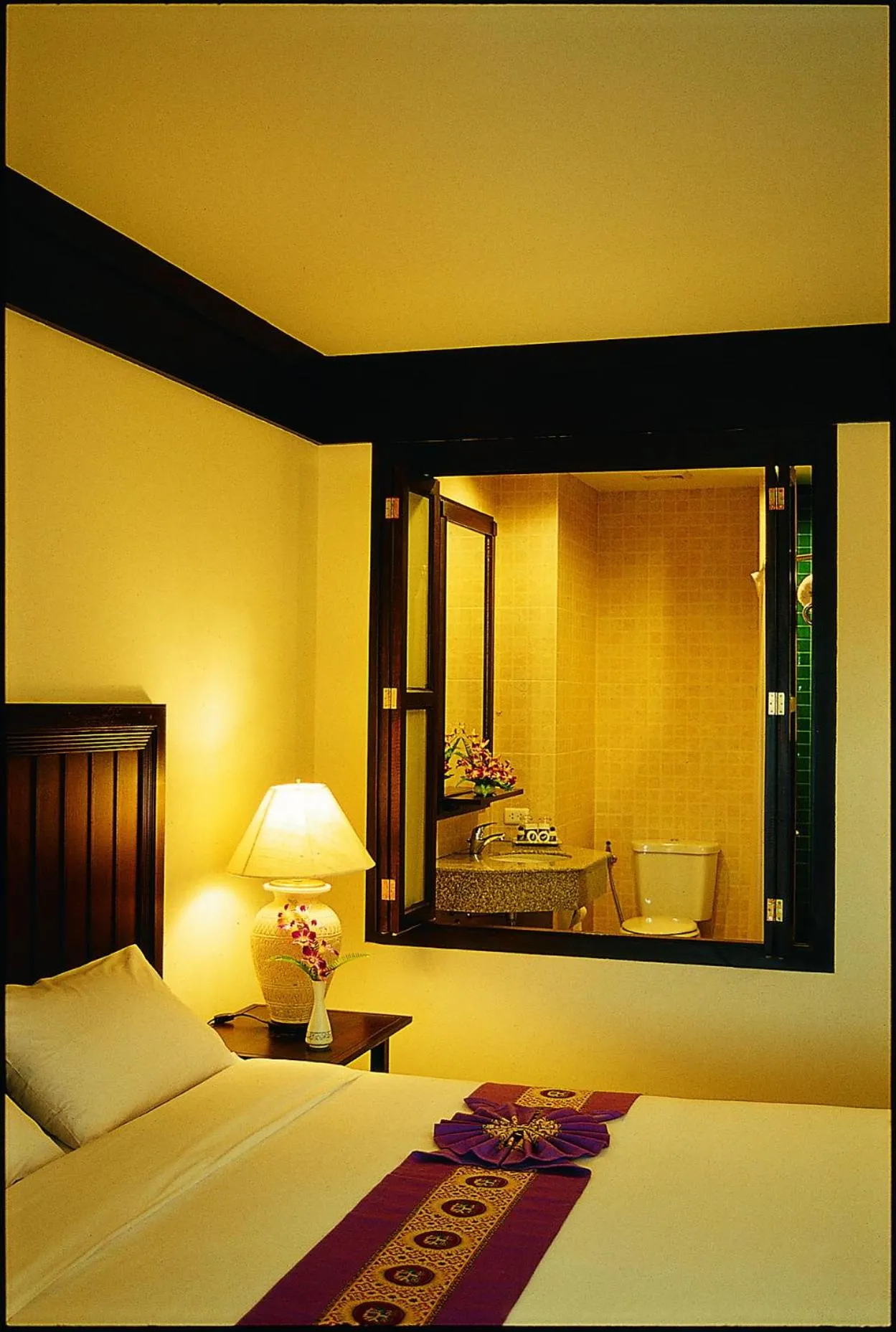 Bed in Kata Poolside Resort SHA Extra Plus