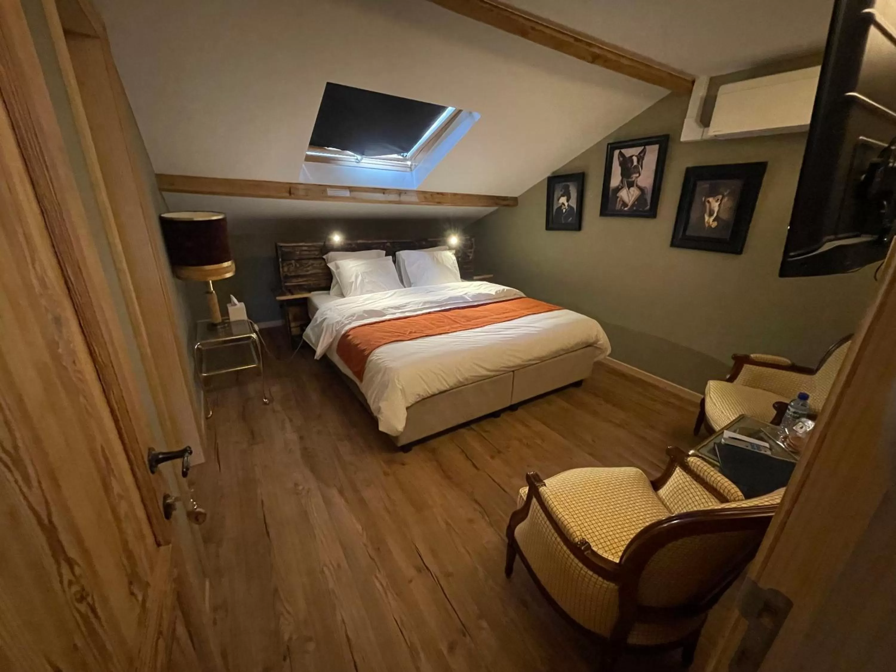 Bedroom, Bed in Hôtel Demelenne