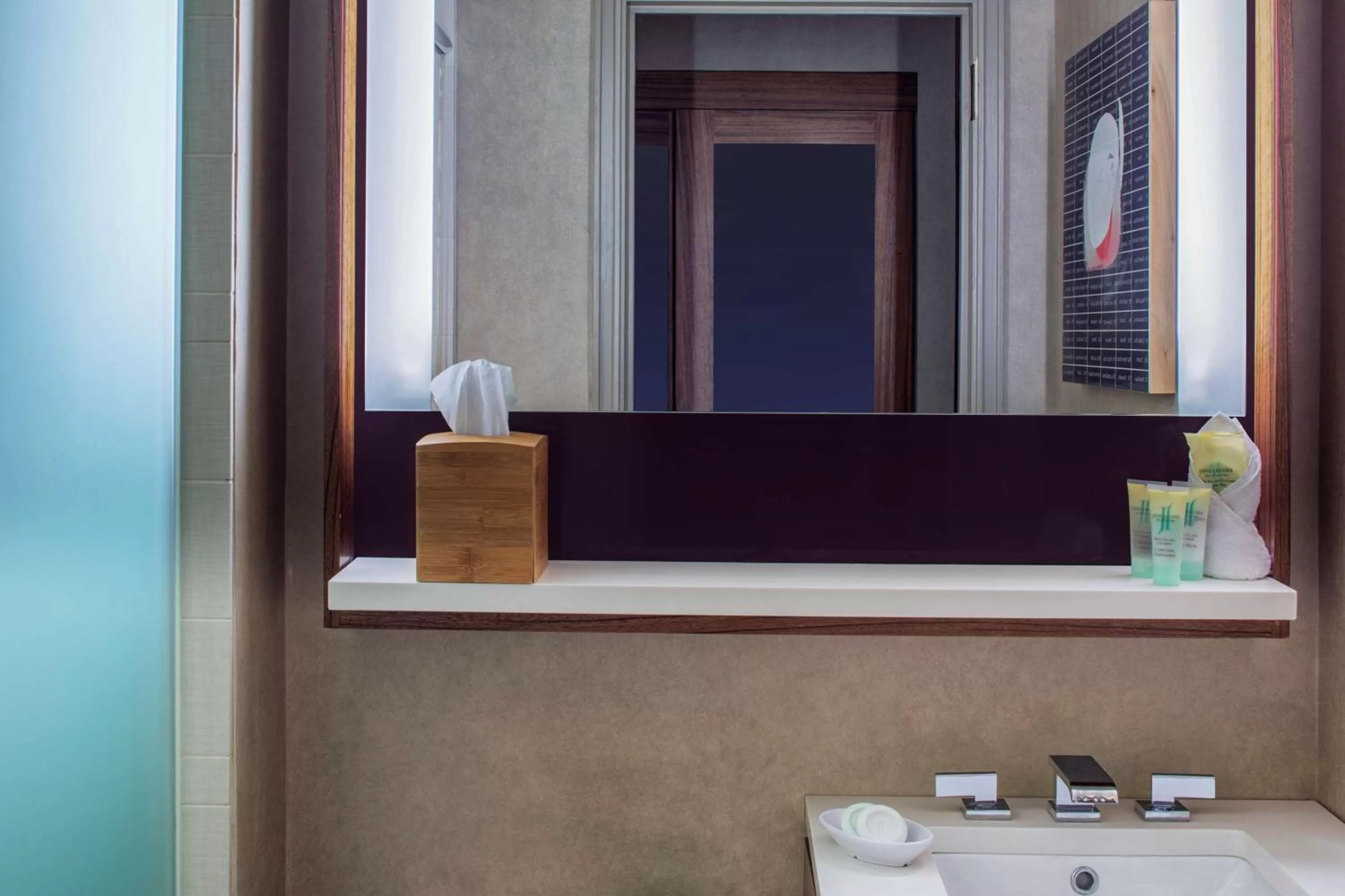 Bathroom in Hyatt Grand Central New York