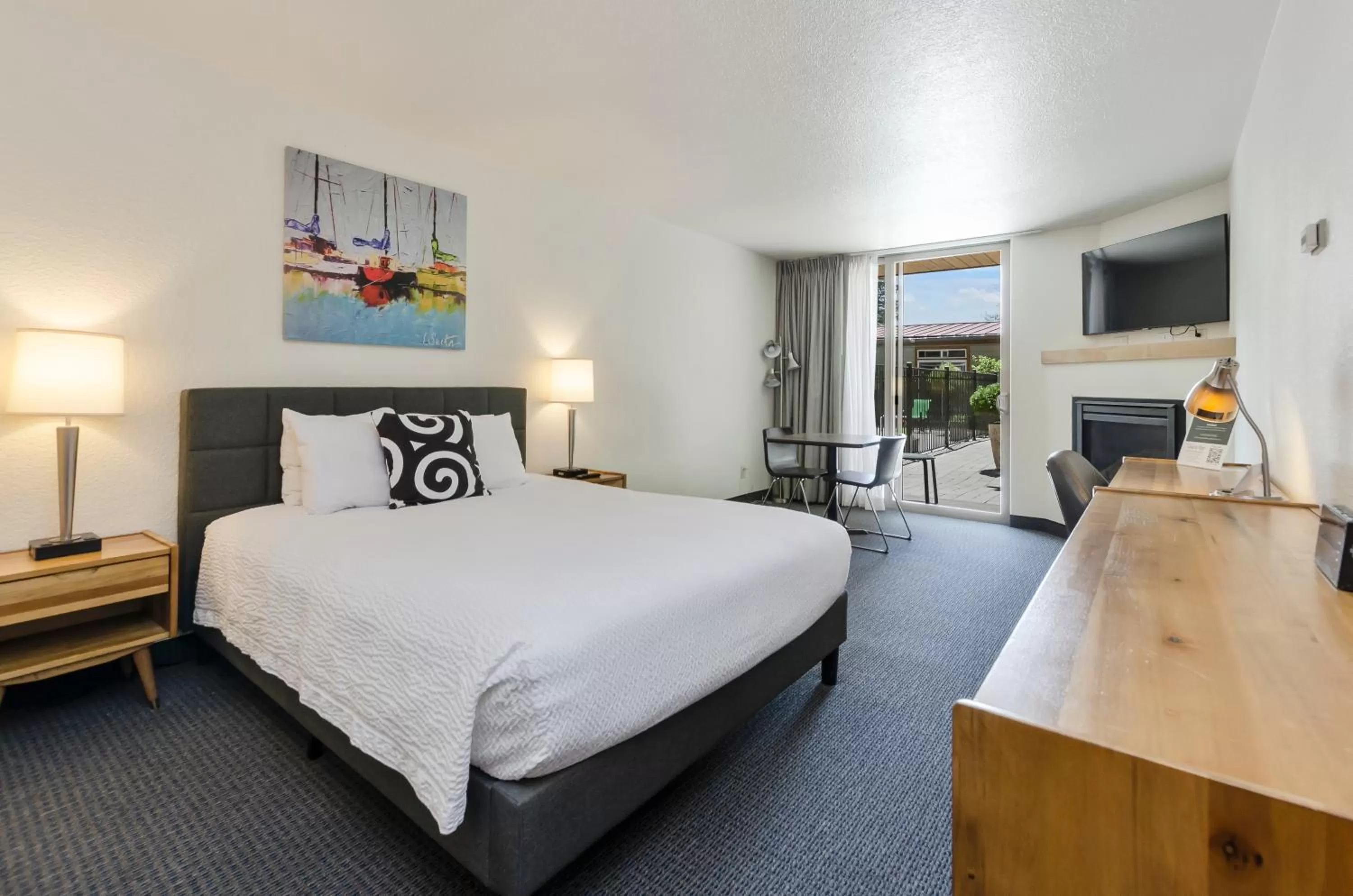 Bed in Firelite Lodge