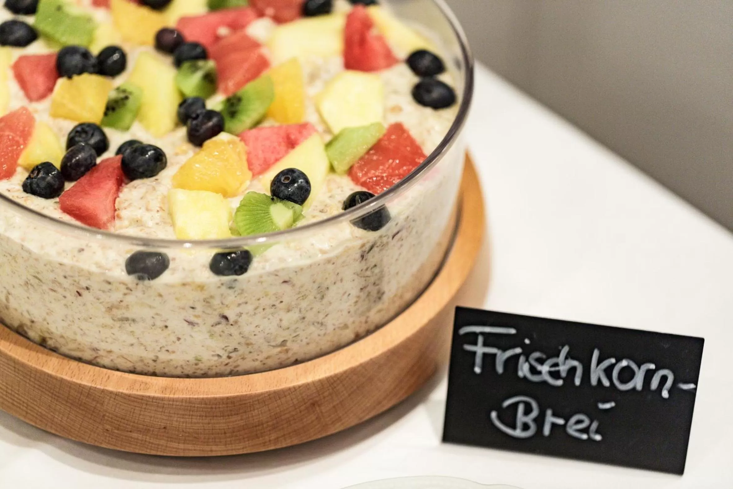 Buffet breakfast in KurOase im Kloster