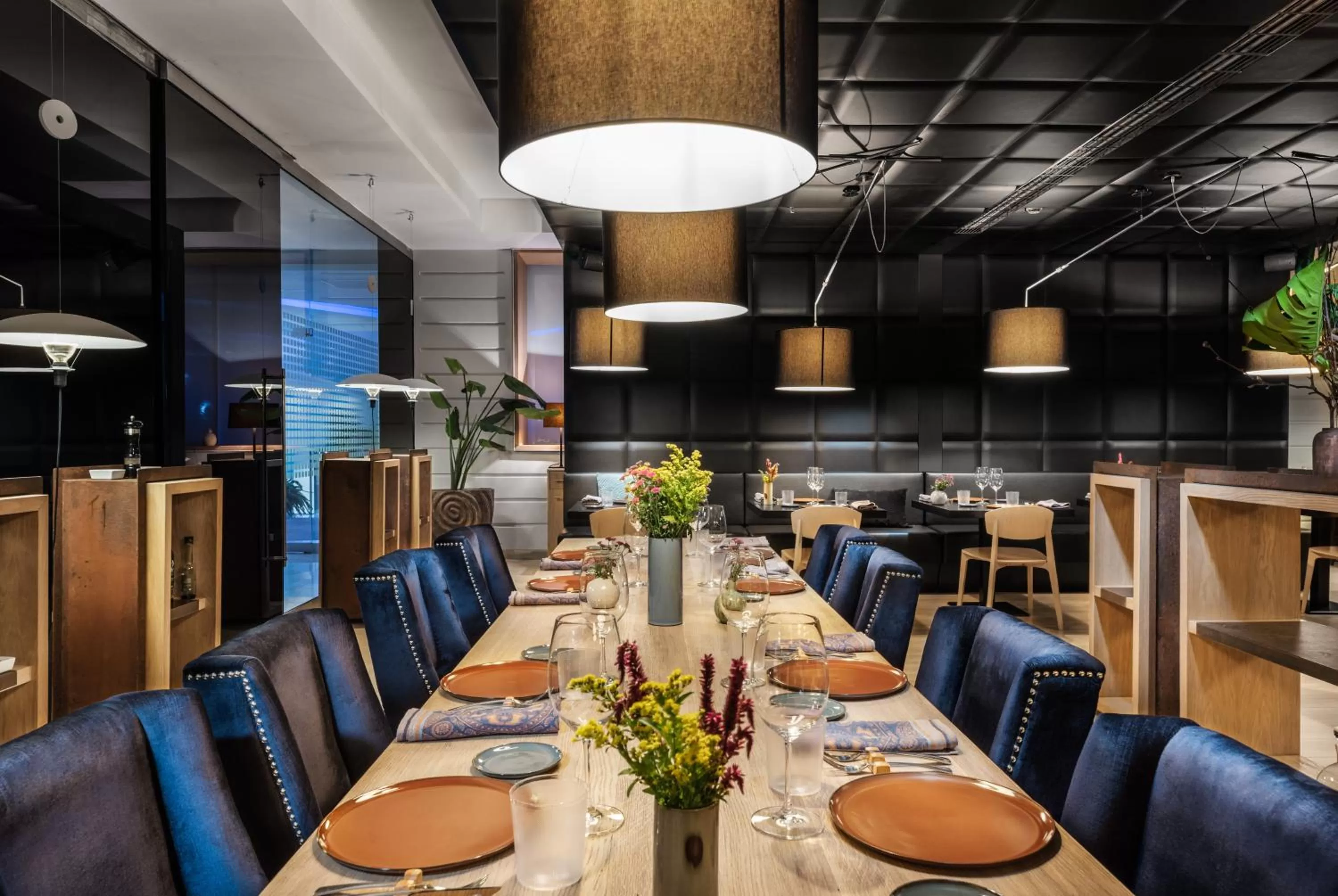 Restaurant/places to eat in Eurostars Palacio de Cristal