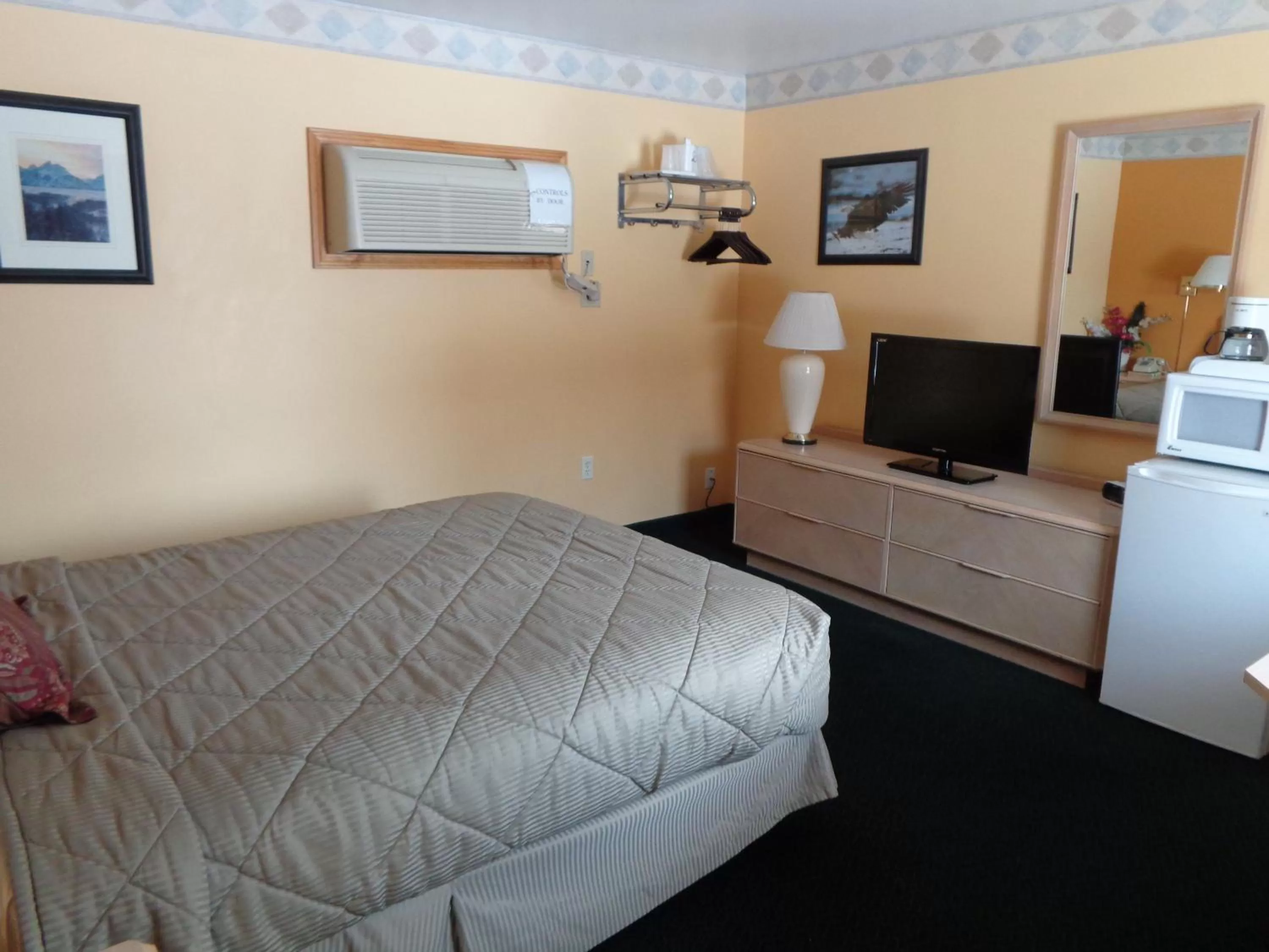 Bed in Western Motel