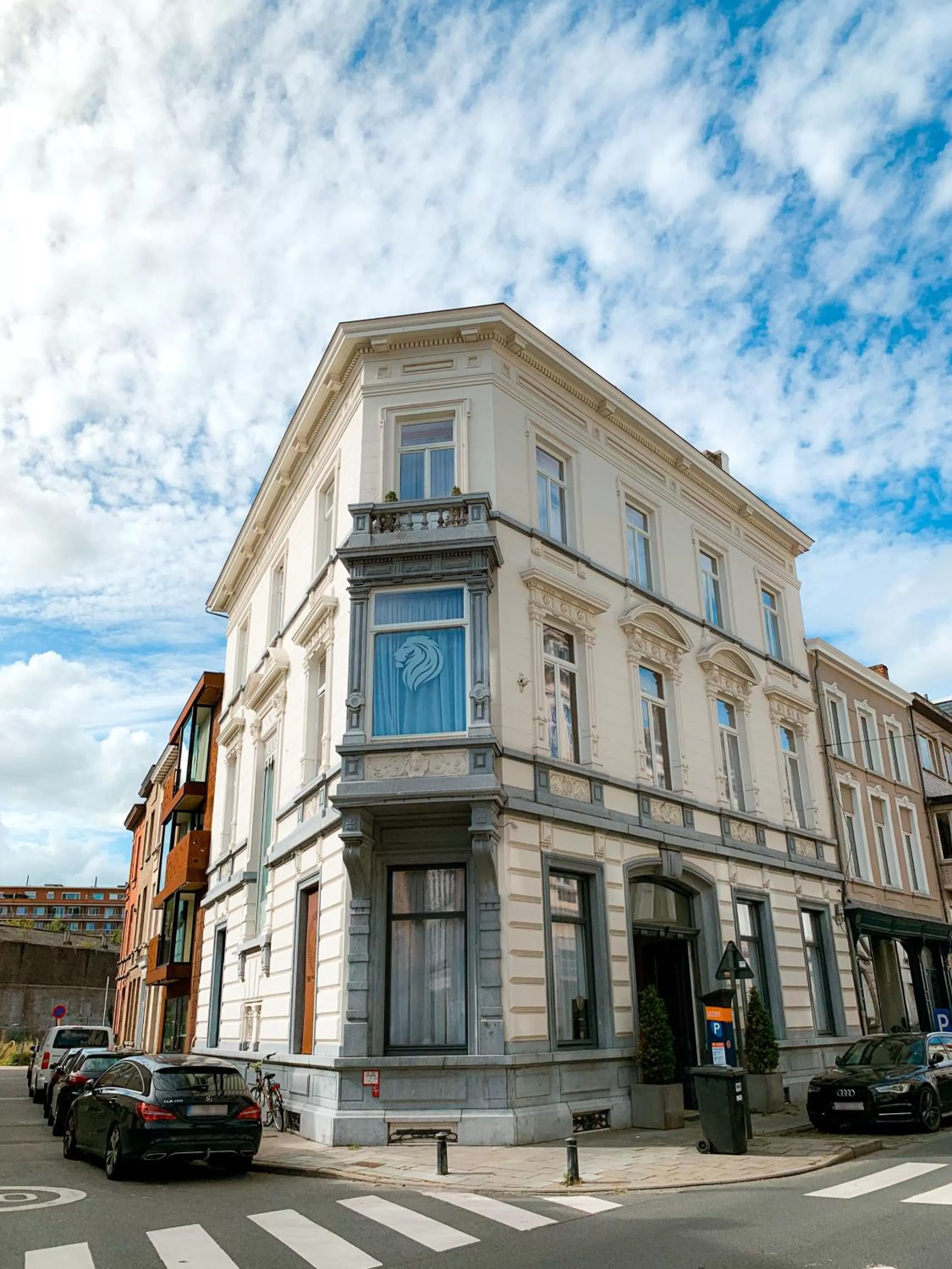 Property building in Heirloom - The Mansion