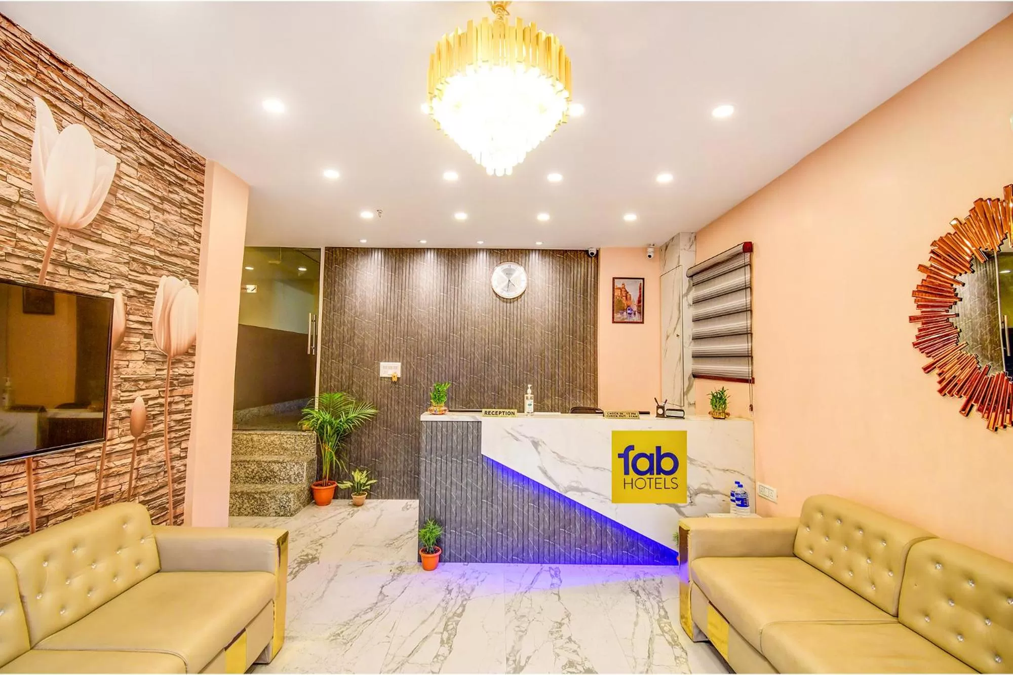 Lobby or reception in FabHotel Aqua Tulip - Nr Milan Mela