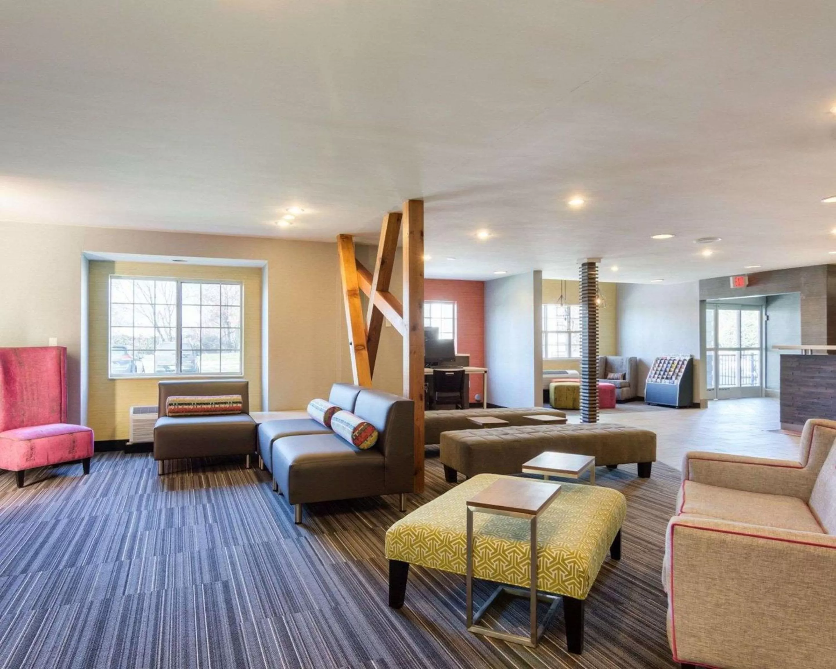 Lobby or reception in Quality Inn & Suites Ashland near Kings Dominion