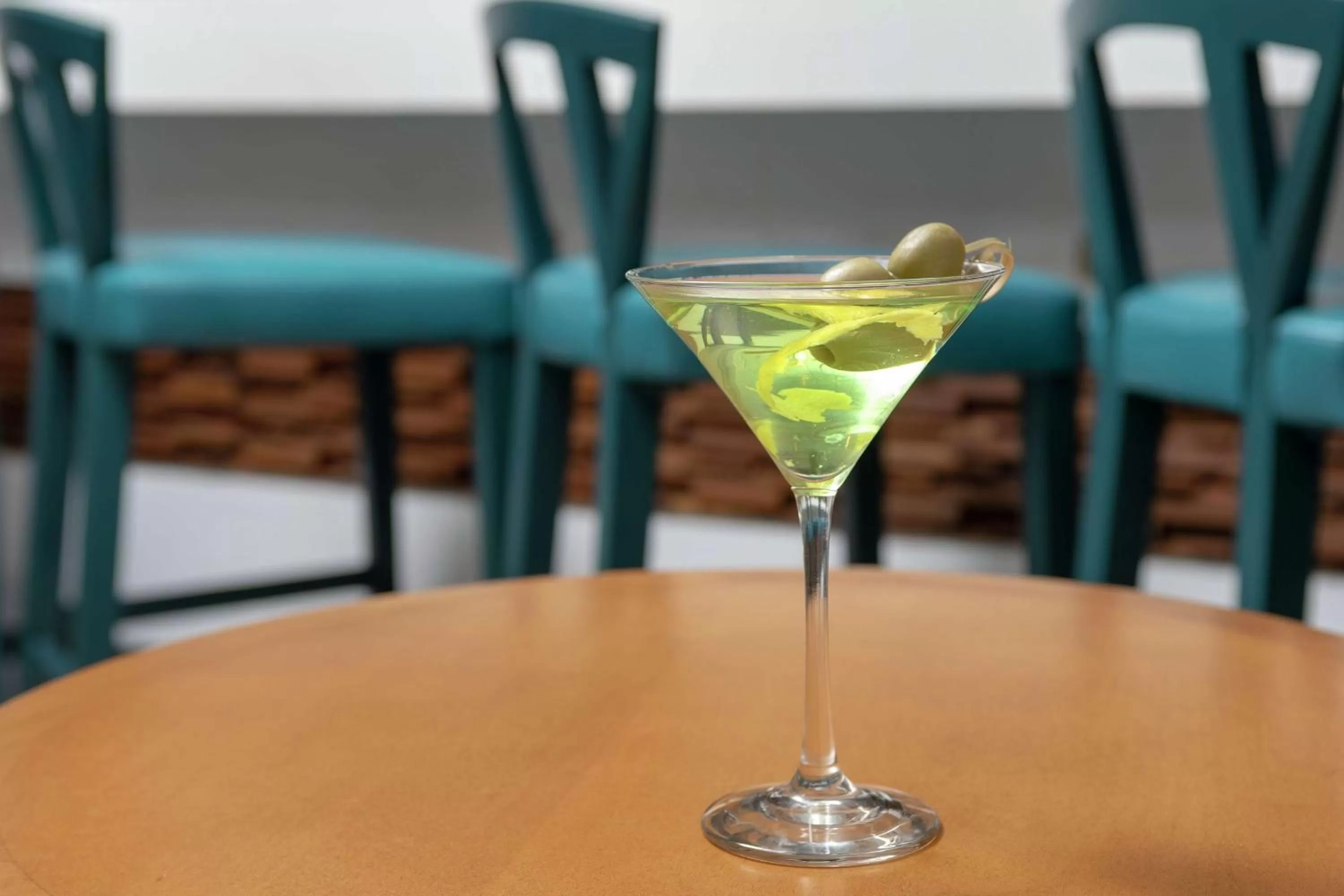 Lounge or bar in Hilton Garden Inn Westchester Dobbs Ferry