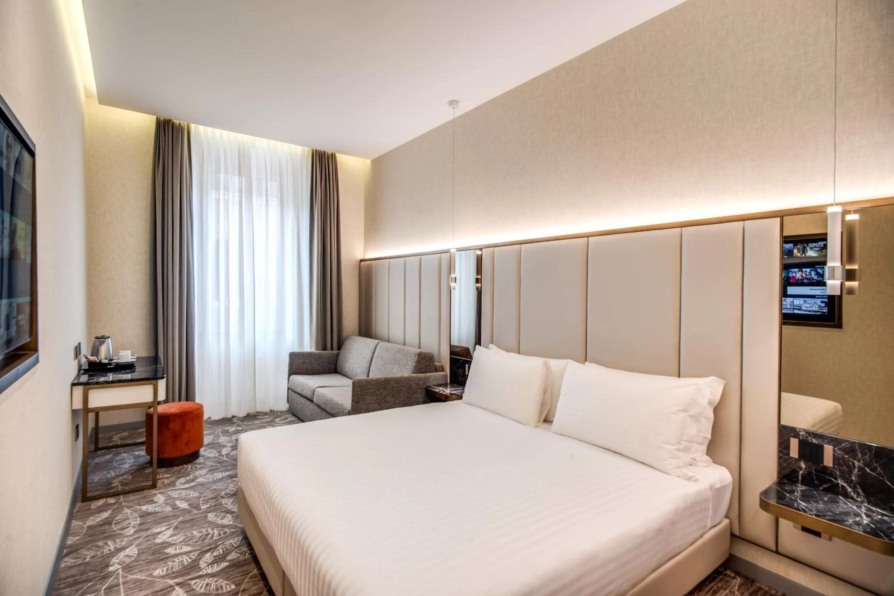 Bed in CC Palace Hotel