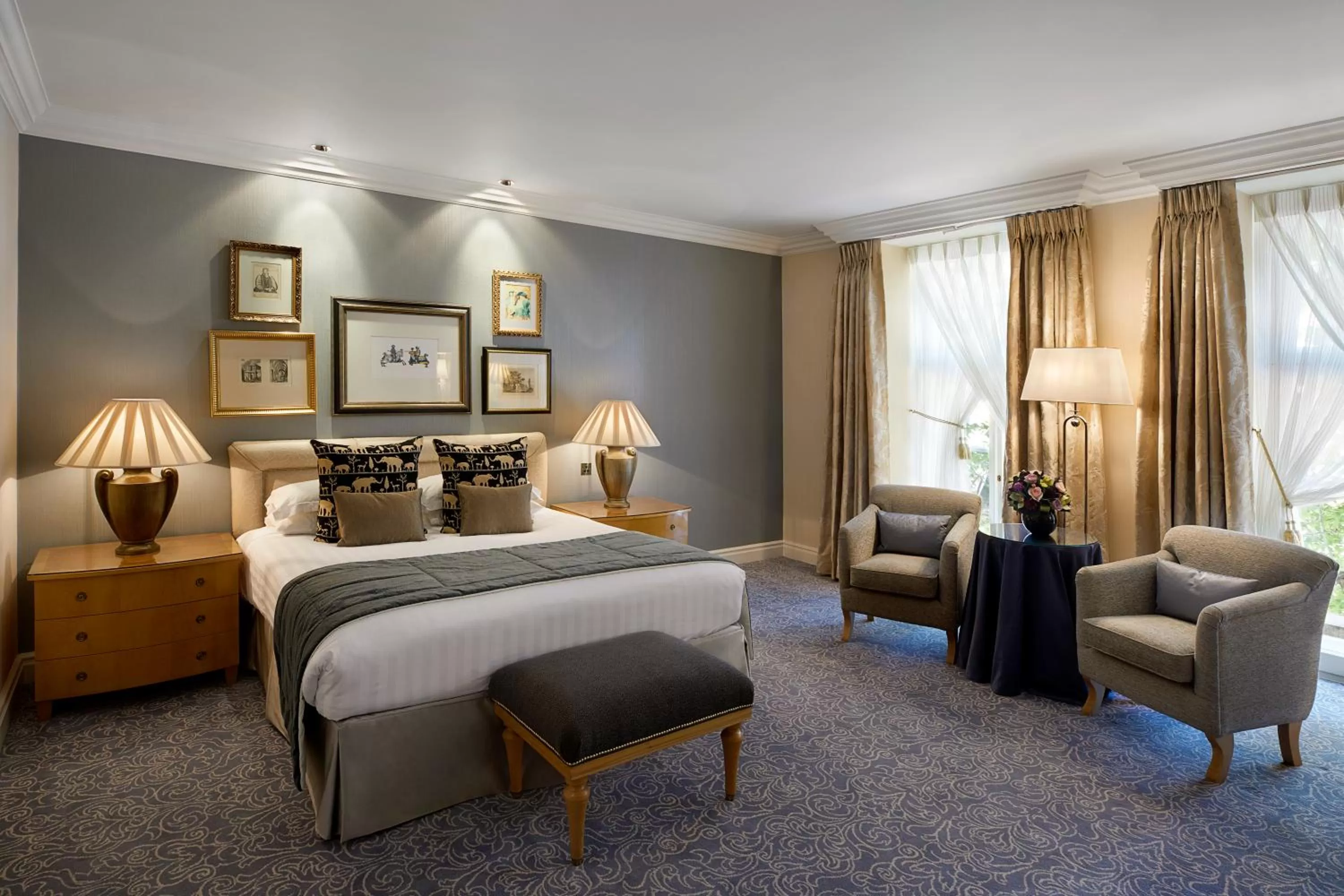 Photo of the whole room, Bed in The Landmark London