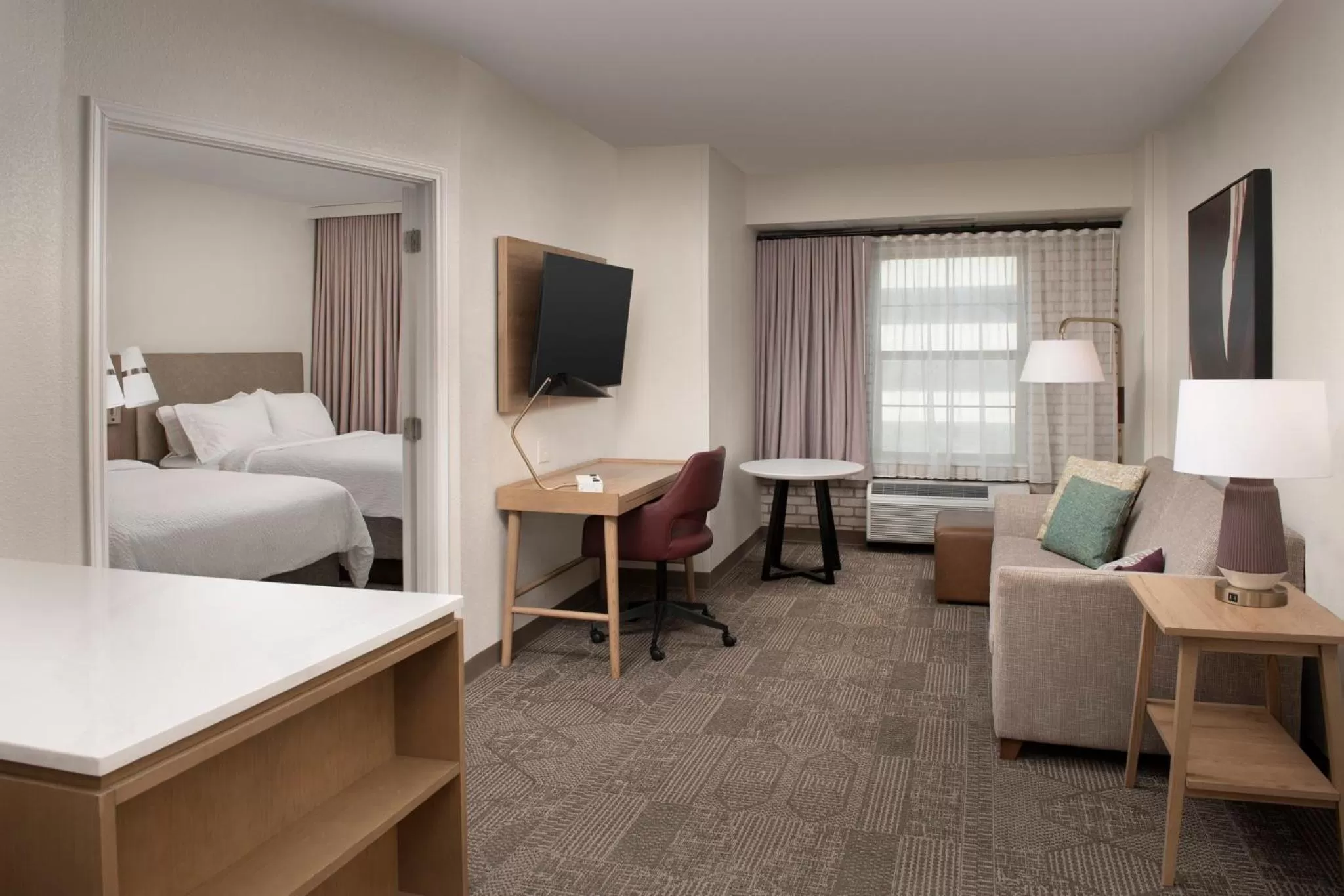 Photo of the whole room, Bed in Staybridge Suites San Antonio Airport by IHG