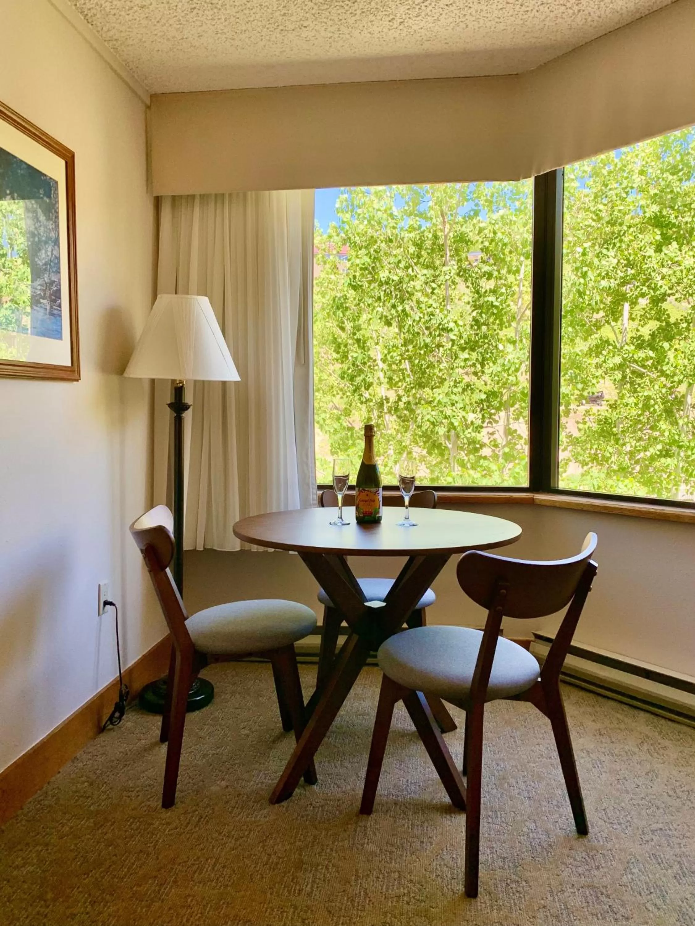 Dining area in Grand Lodge