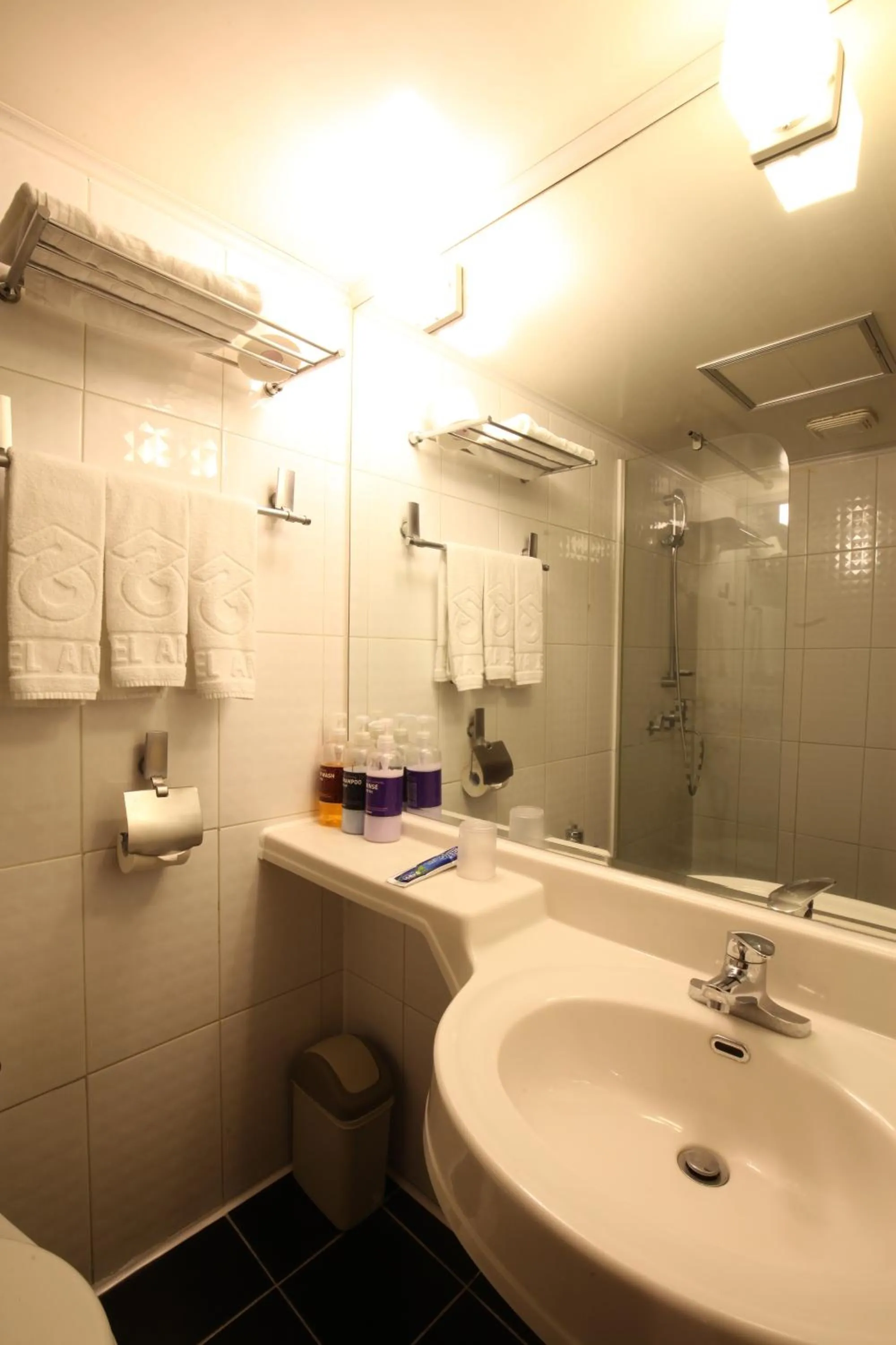 Decorative detail in Angel Hotel