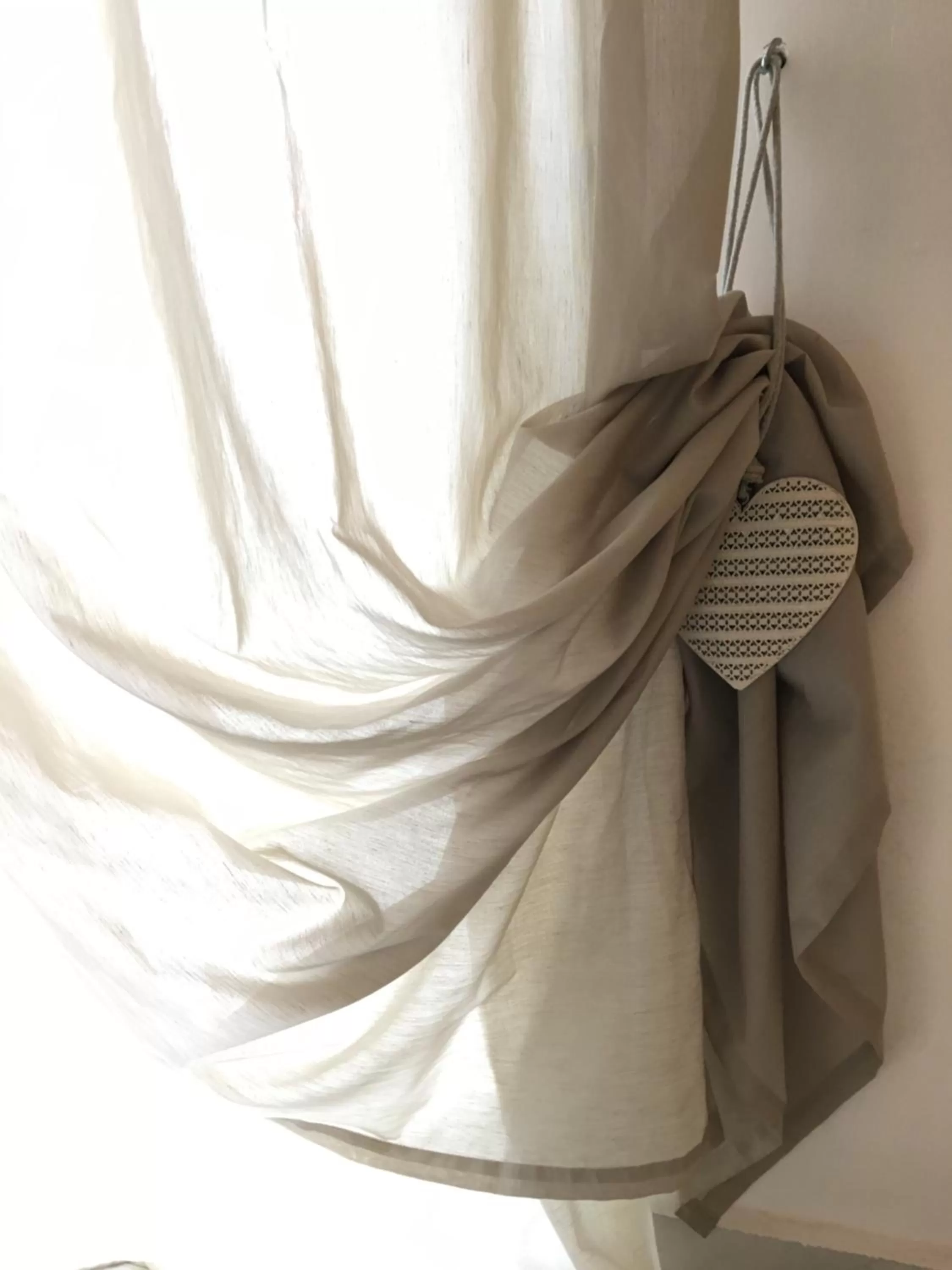 Decorative detail, Bed in AgriSesto B&B