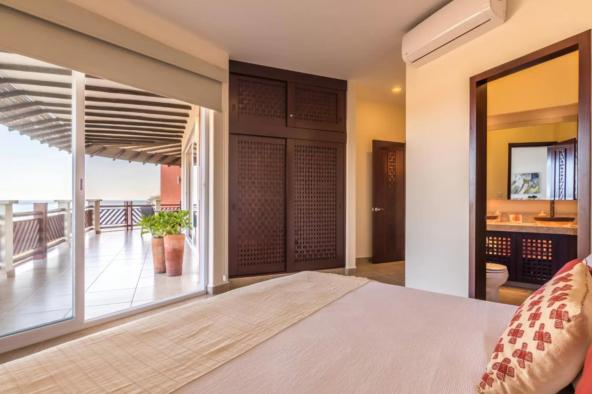 Bedroom in Vivo Resorts