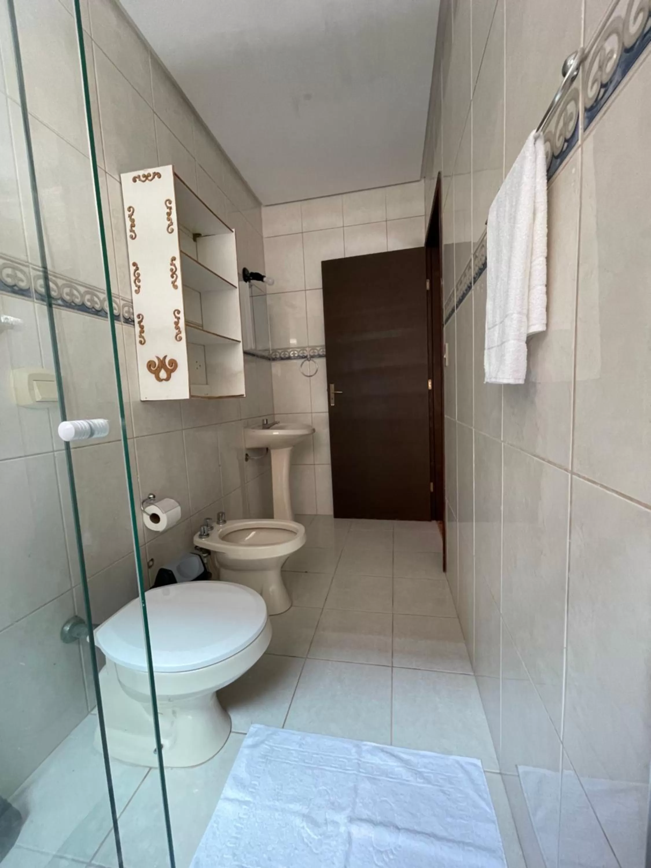 Triple Room with Private Bathroom in Mare Blu - Pousada Hostel