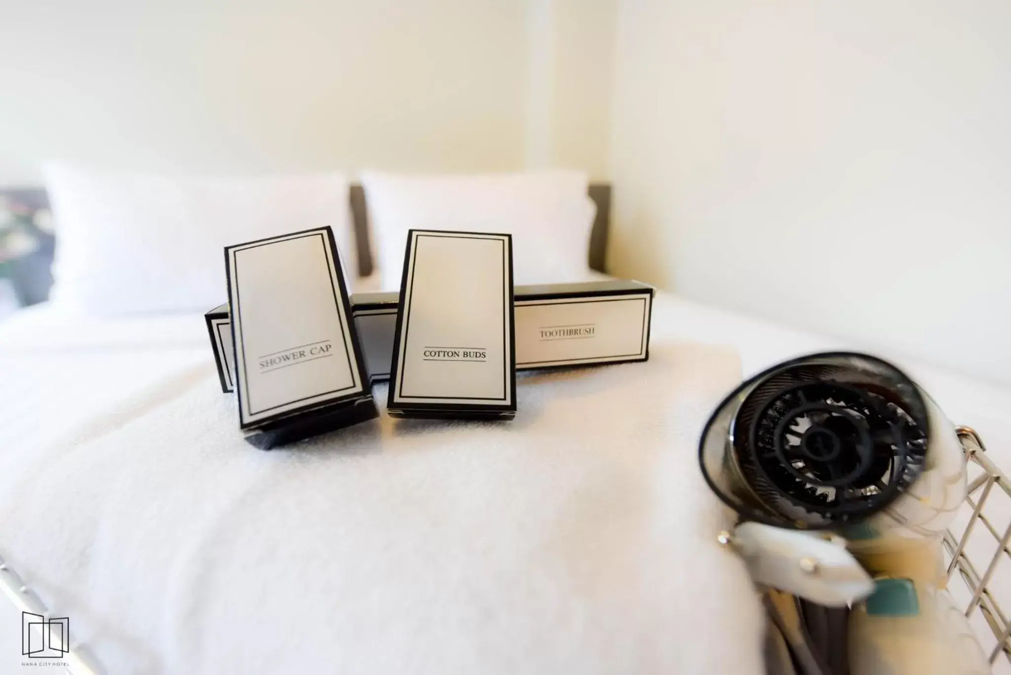 Superior Double Room in Nana City Hotel Superior Double Room in Nana City Hotel