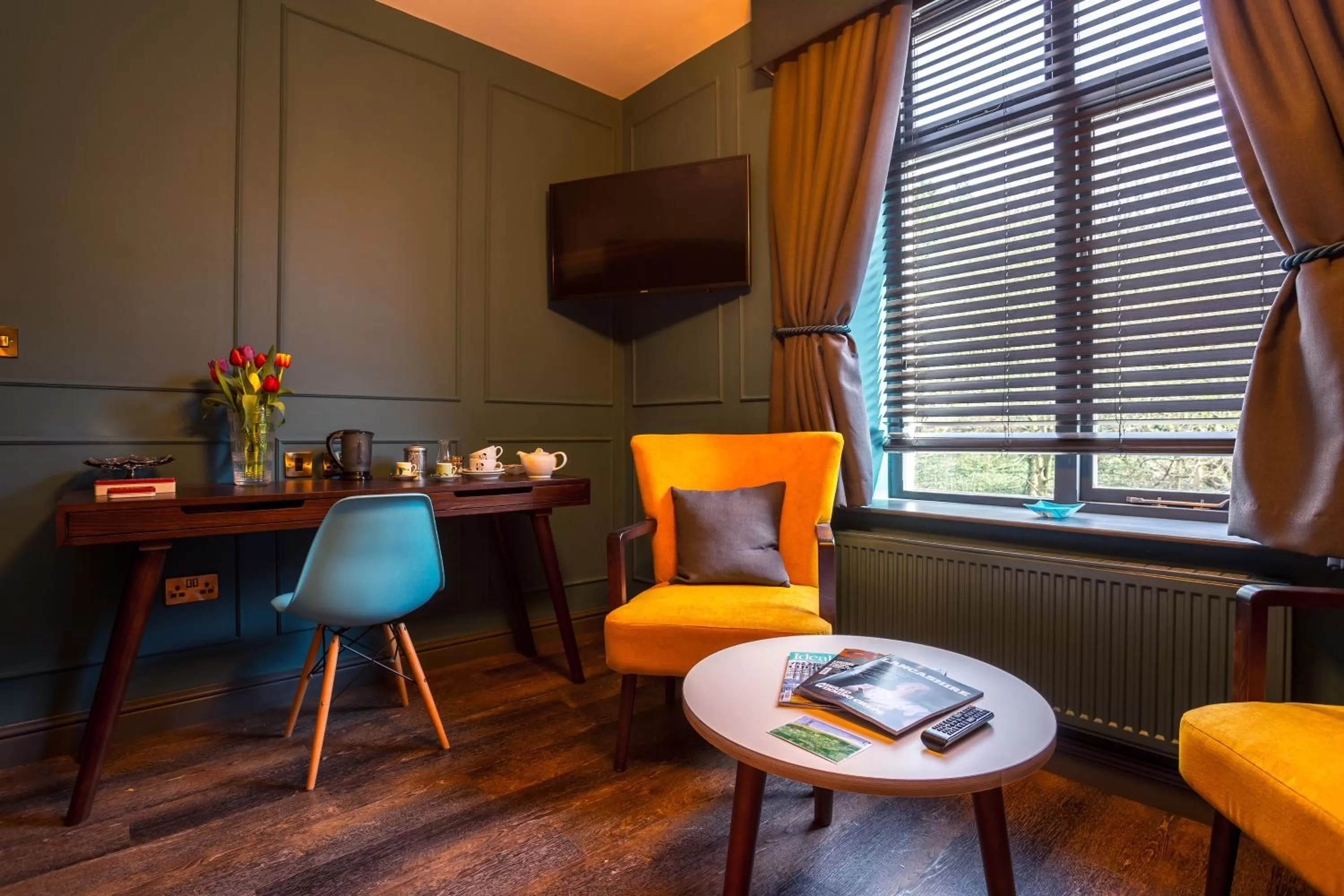 Seating area in Eagle and Child, Ramsbottom