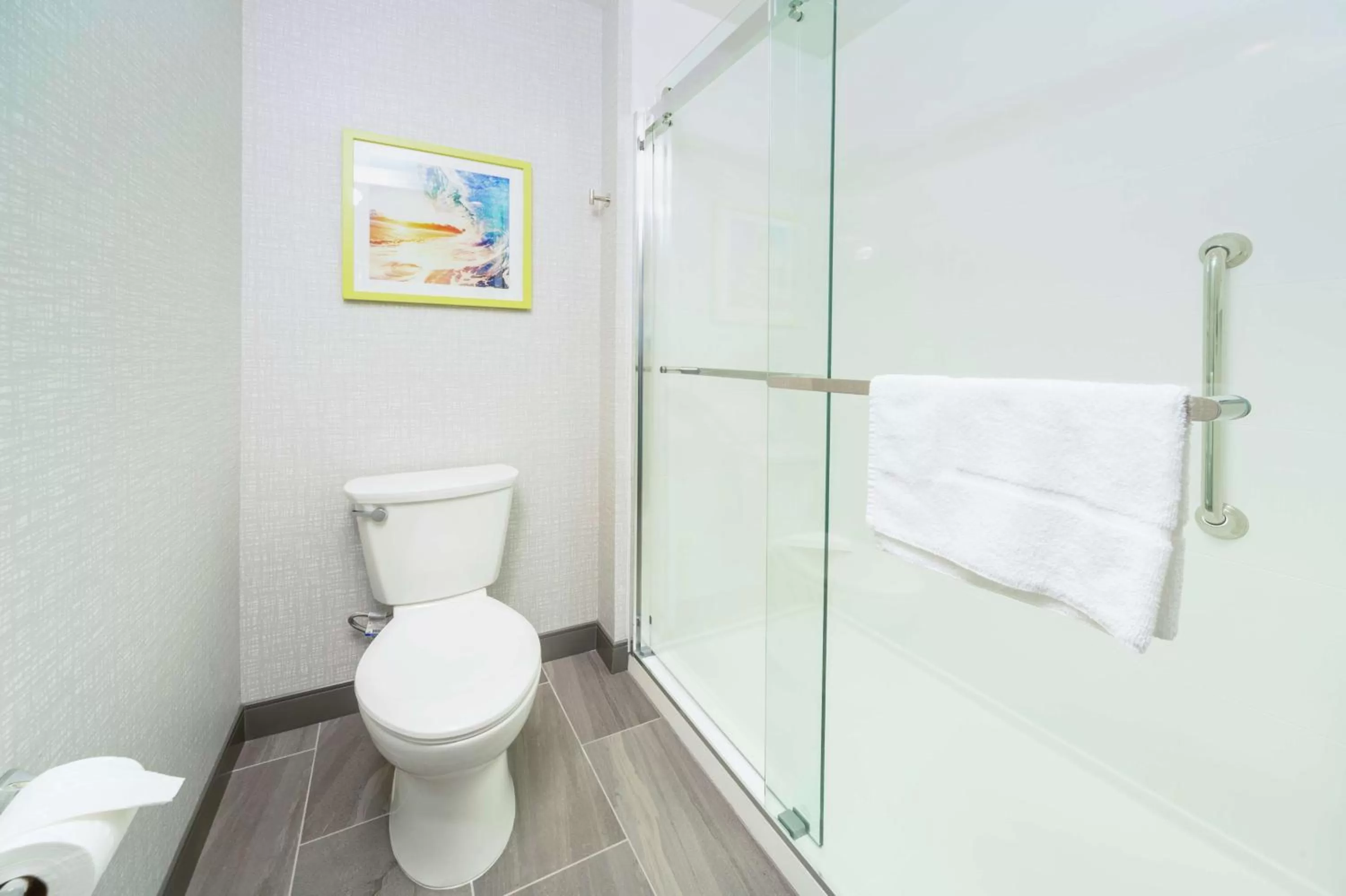 Bathroom in Hampton Inn & Suites Santa Maria