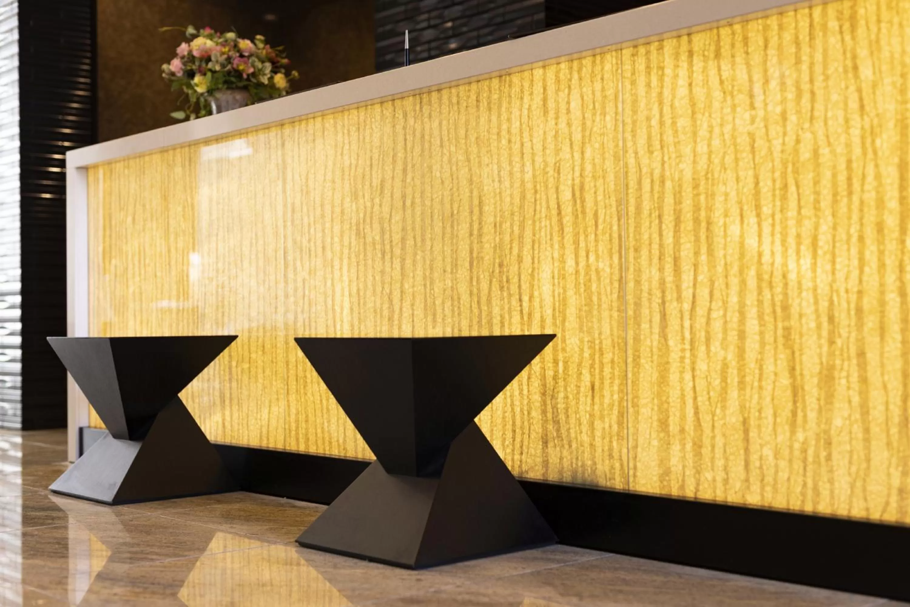 Lobby or reception in KOKO HOTEL Osaka Shinsekai - formerly Hotel Wing Premium Osaka Shinsekai