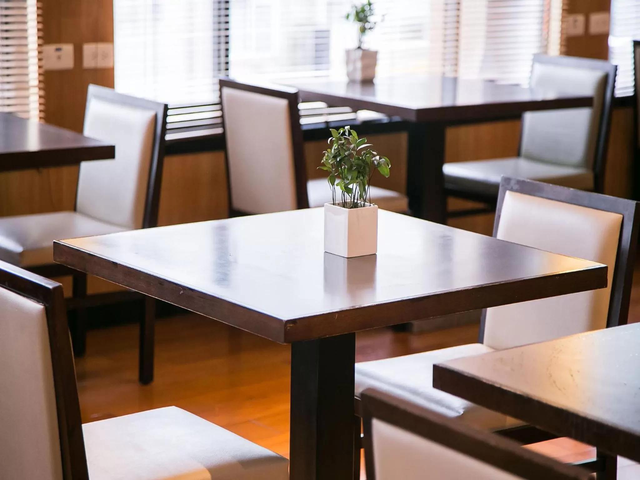 Restaurant/places to eat in Royal Inn Taipei Nanxi - MRT Zhongshan Station