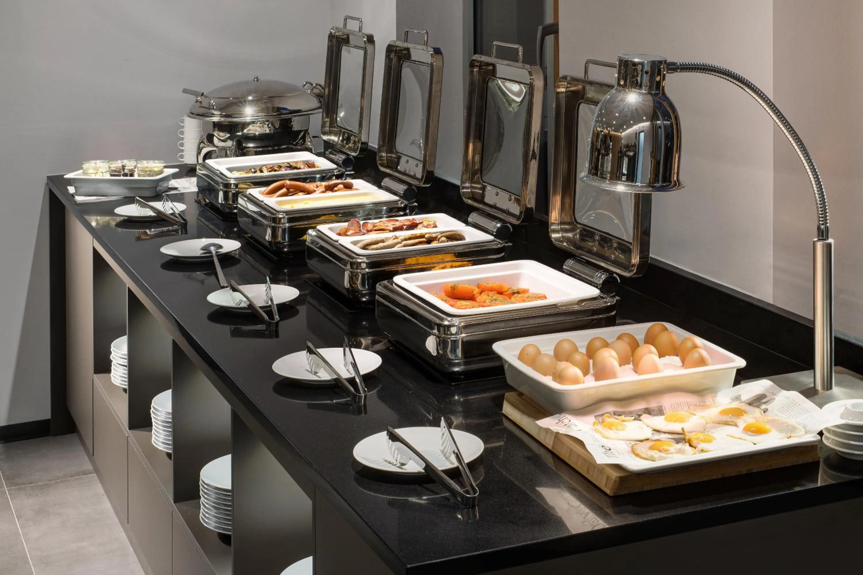 Food and drinks in Mamaison Residence Downtown Prague