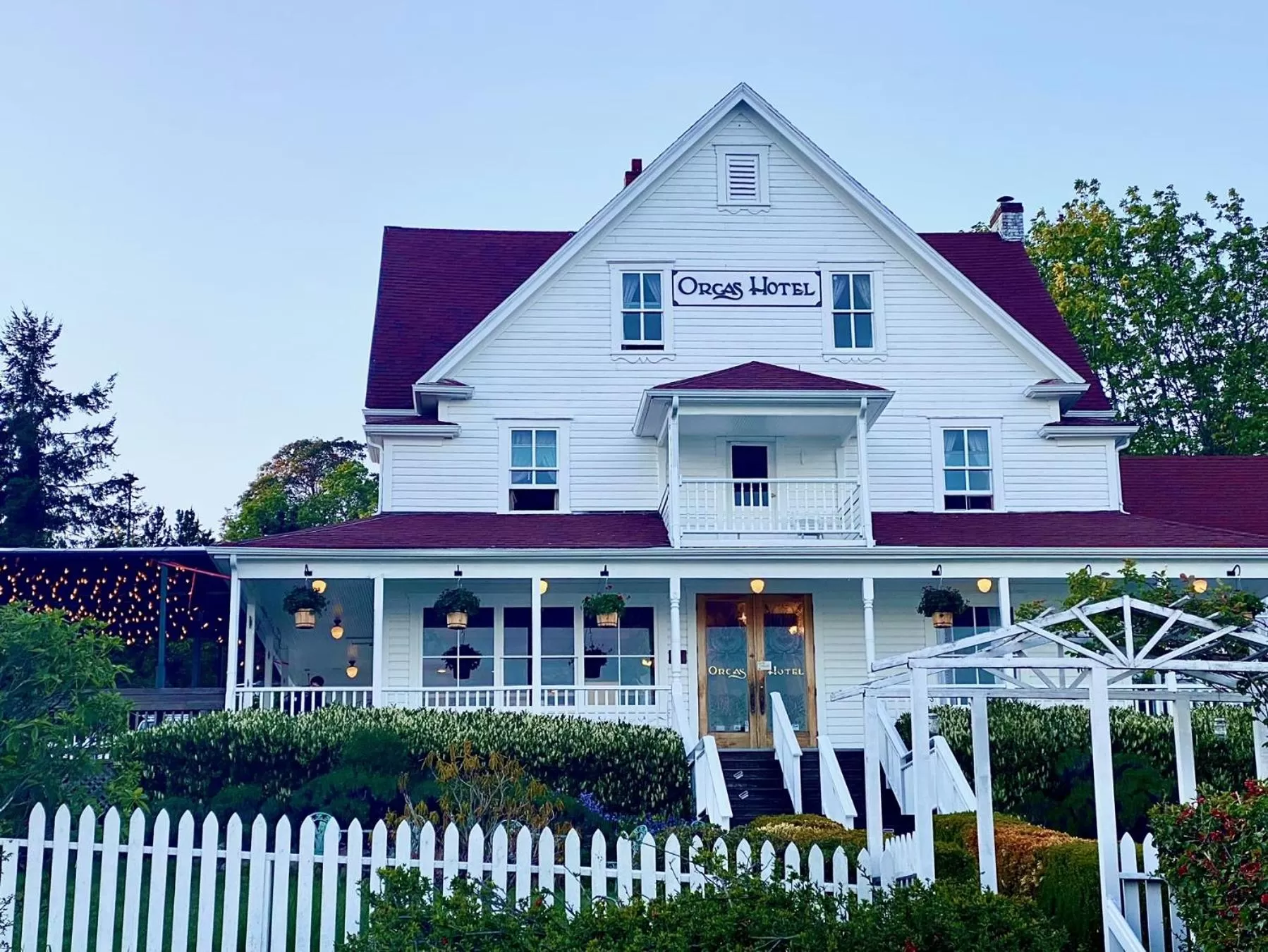 Property building in Orcas Hotel