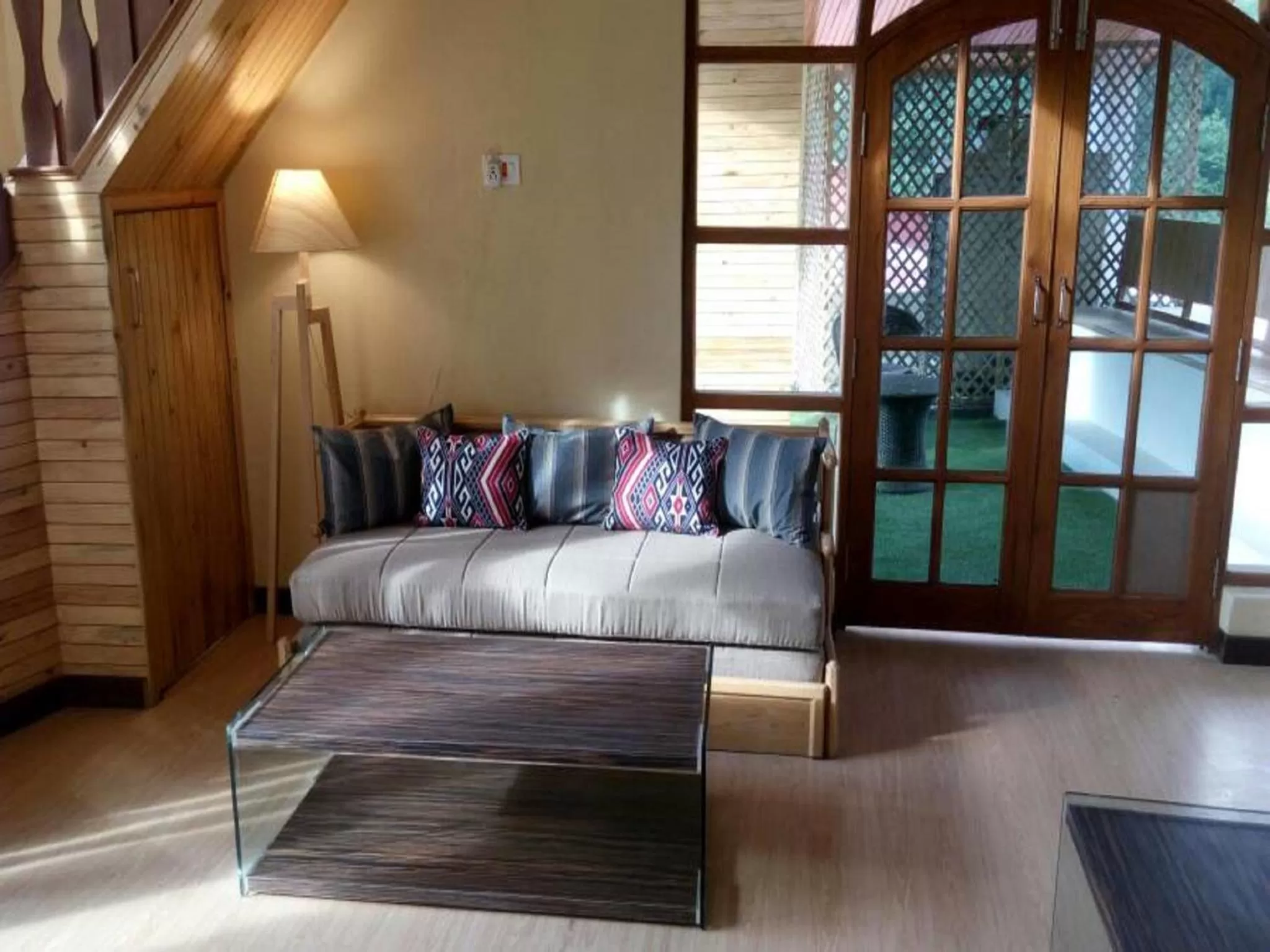 Seating area in Bravia Hotel Manali Inn