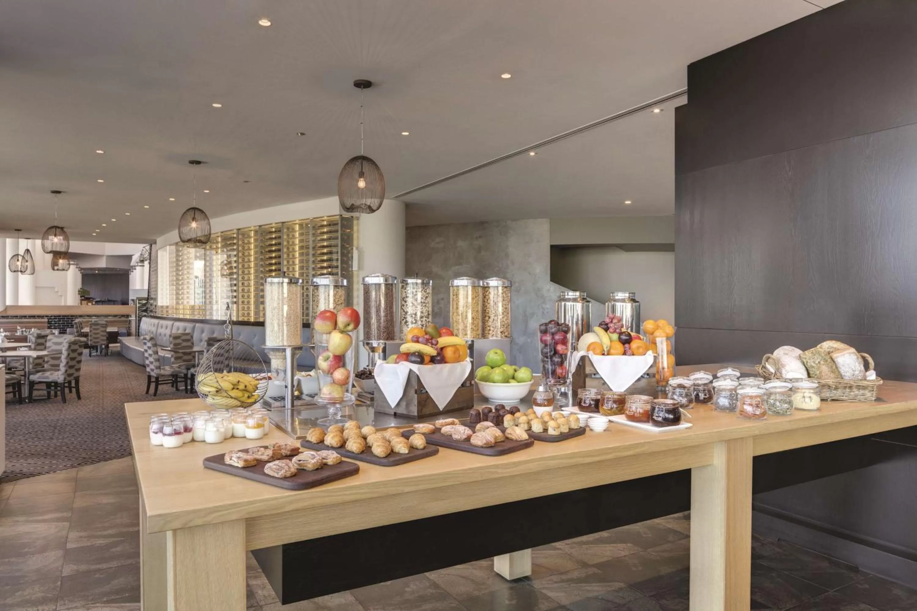 Restaurant/places to eat in Rendezvous Hotel Perth Scarborough